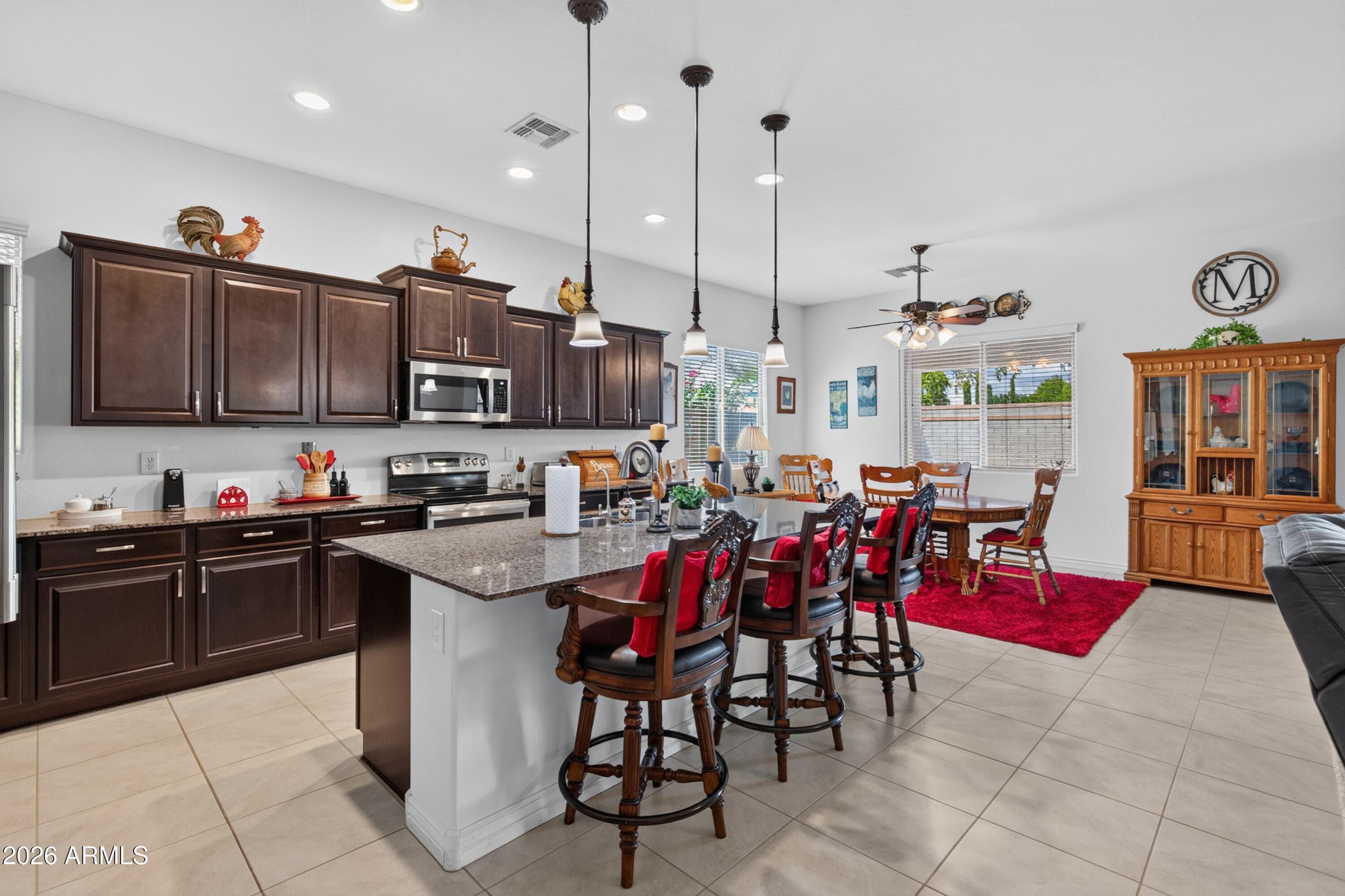 18576 W Kendall Street — photo 8