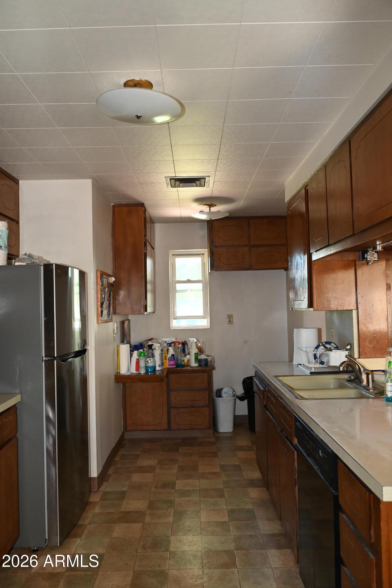 4018 E Lewis Avenue — photo 8