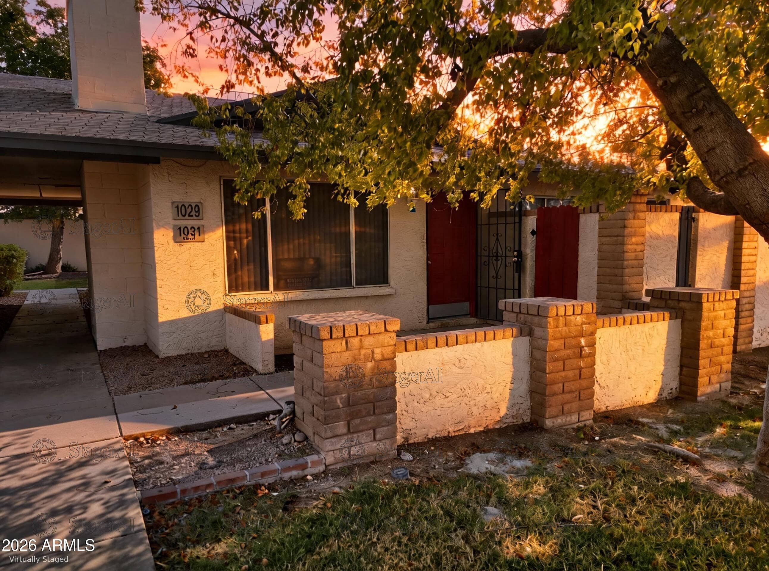 1029 W Laguna Drive