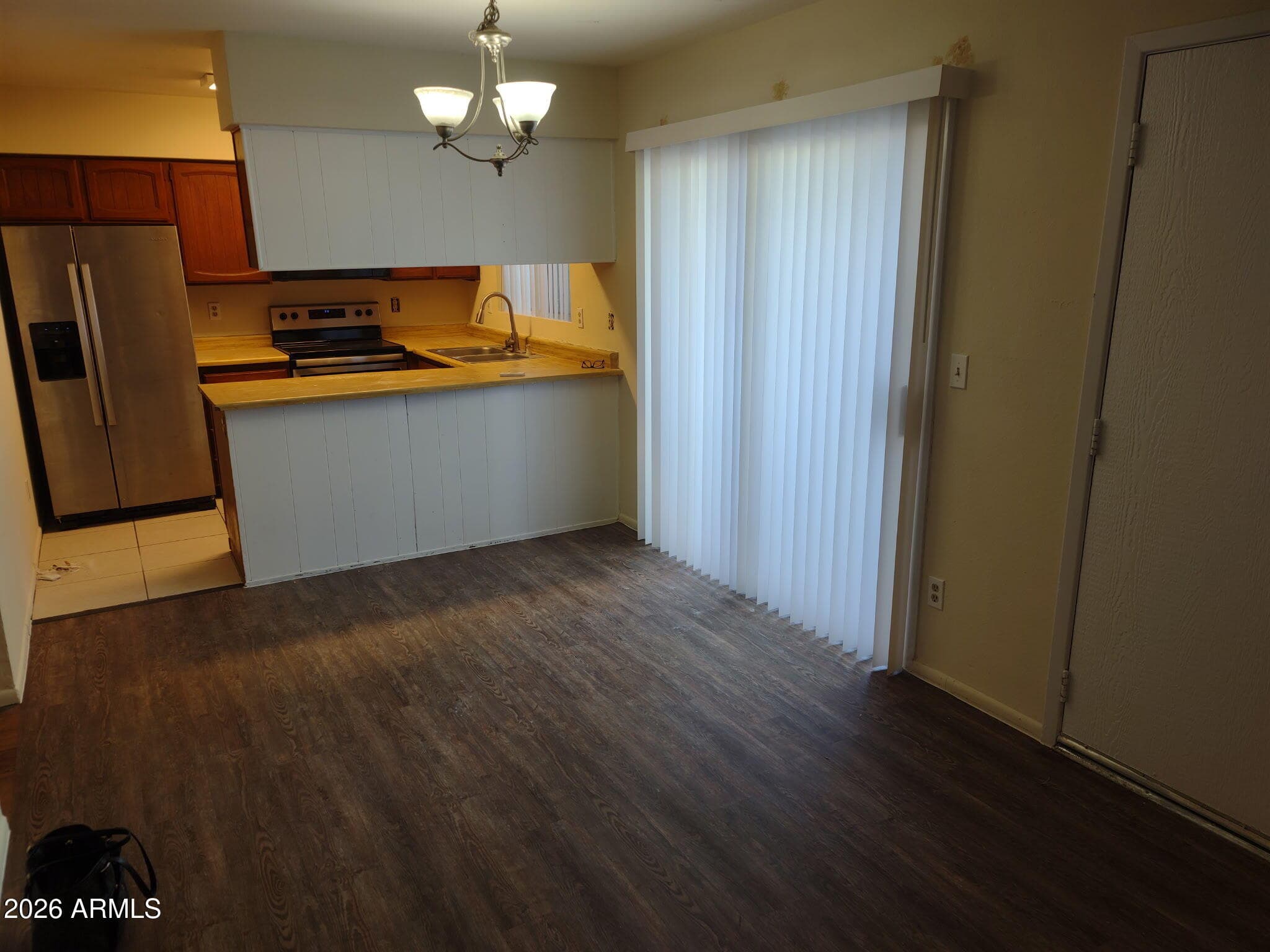 1029 W Laguna Drive — photo 4