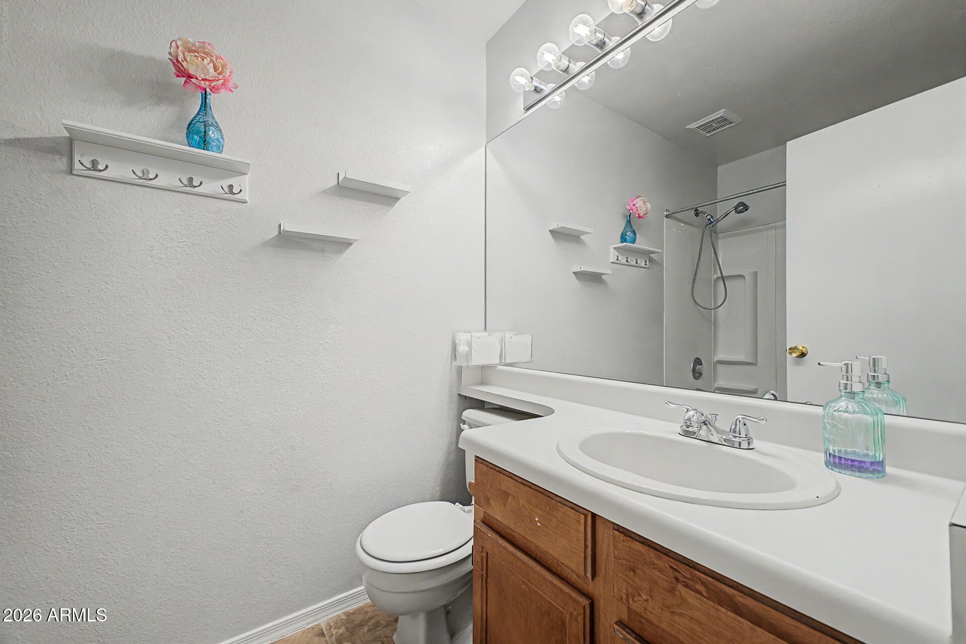 921 W University Drive 1085 — photo 5