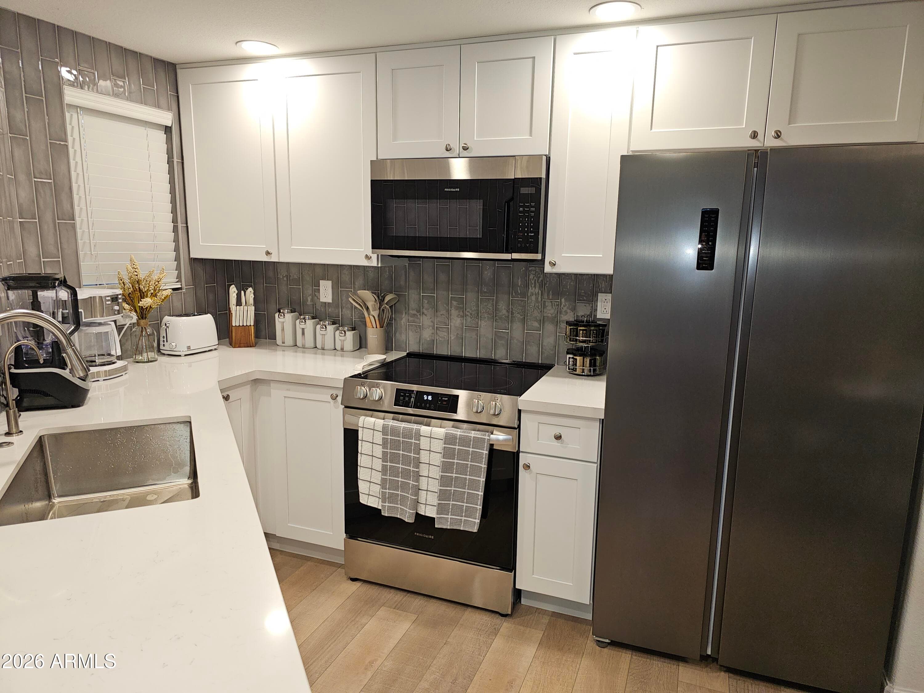 10410 N Cave Creek Road 1008 — photo 7