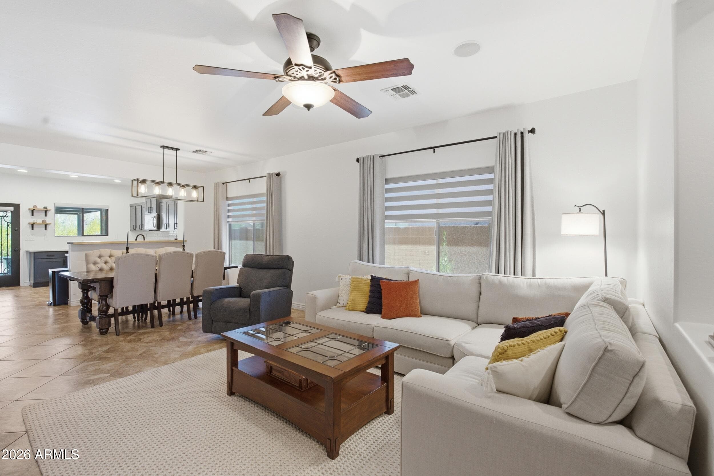 1625 W Big Oak Street — photo 3