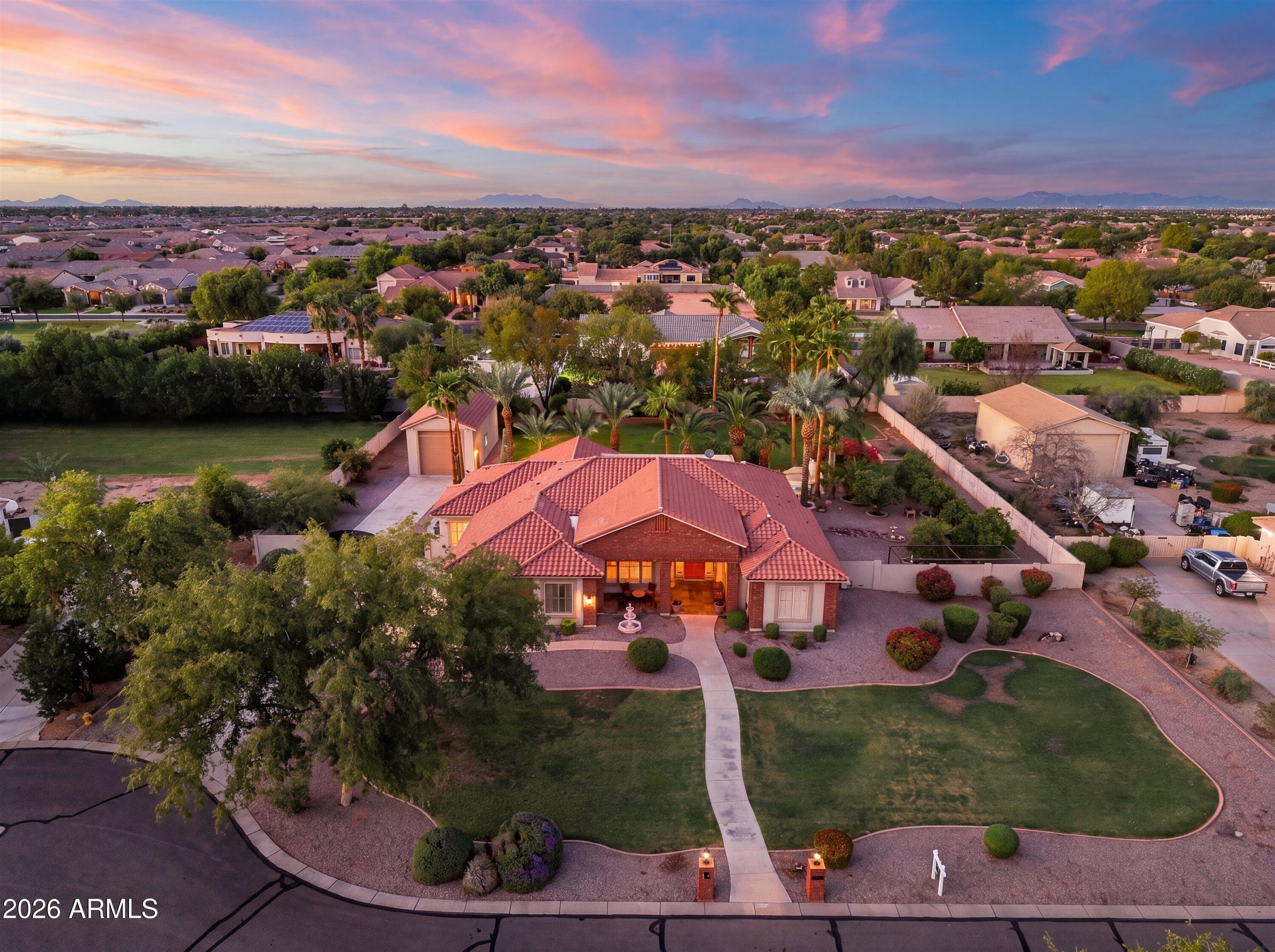 2656 E Haymore Court