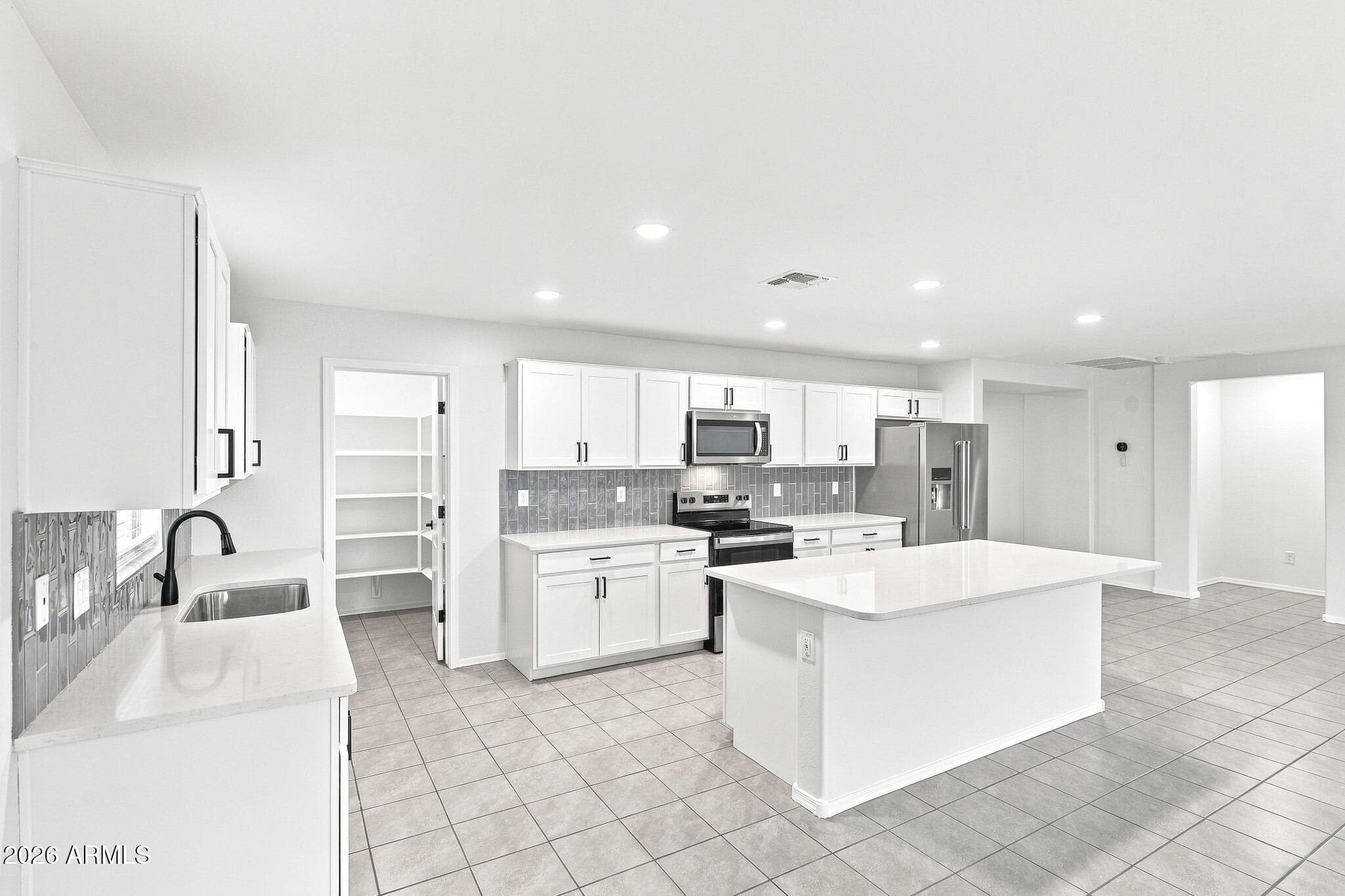 17159 W Blue Sky Drive — photo 5
