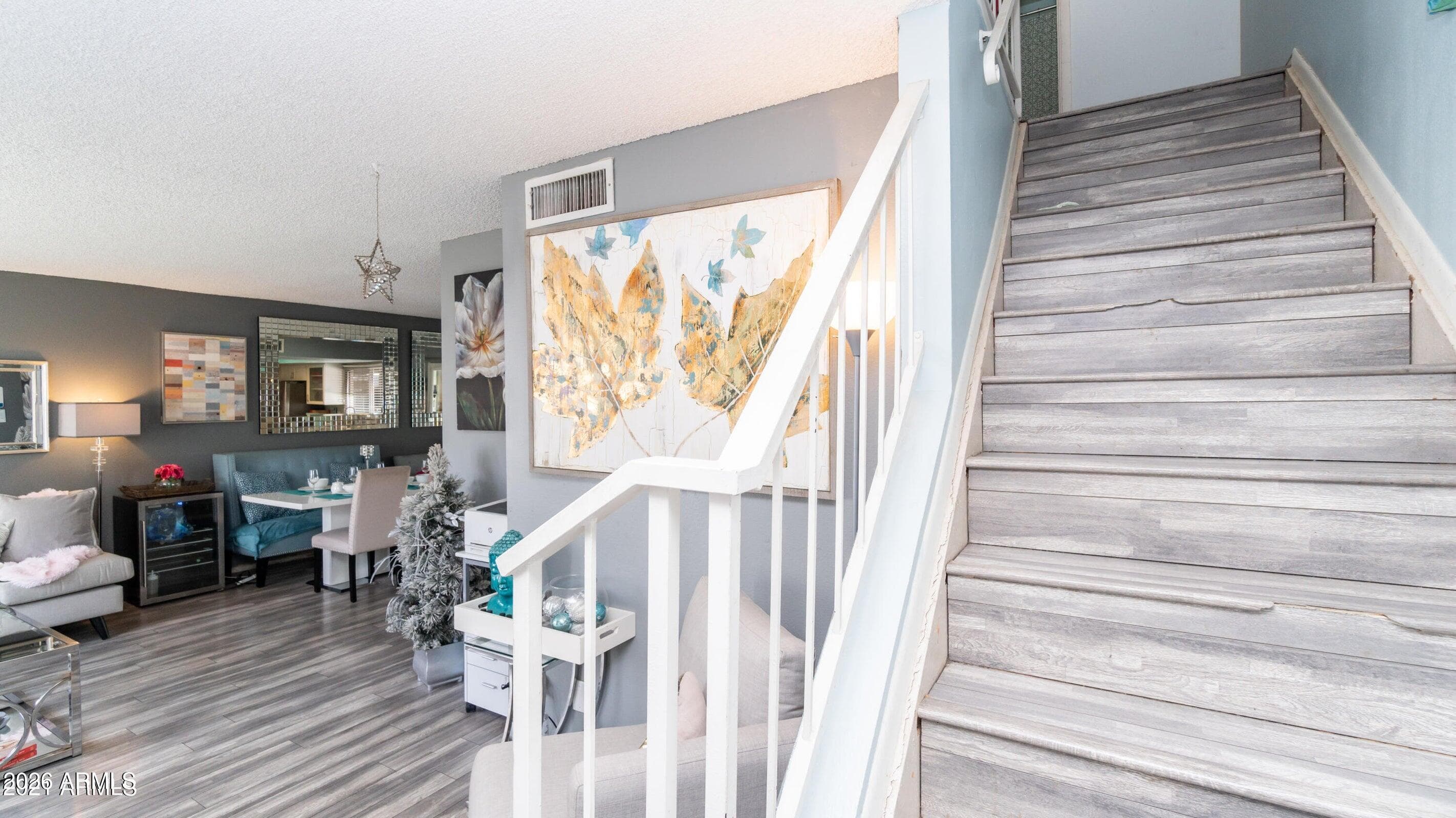 2605 W Wolf Street — photo 5