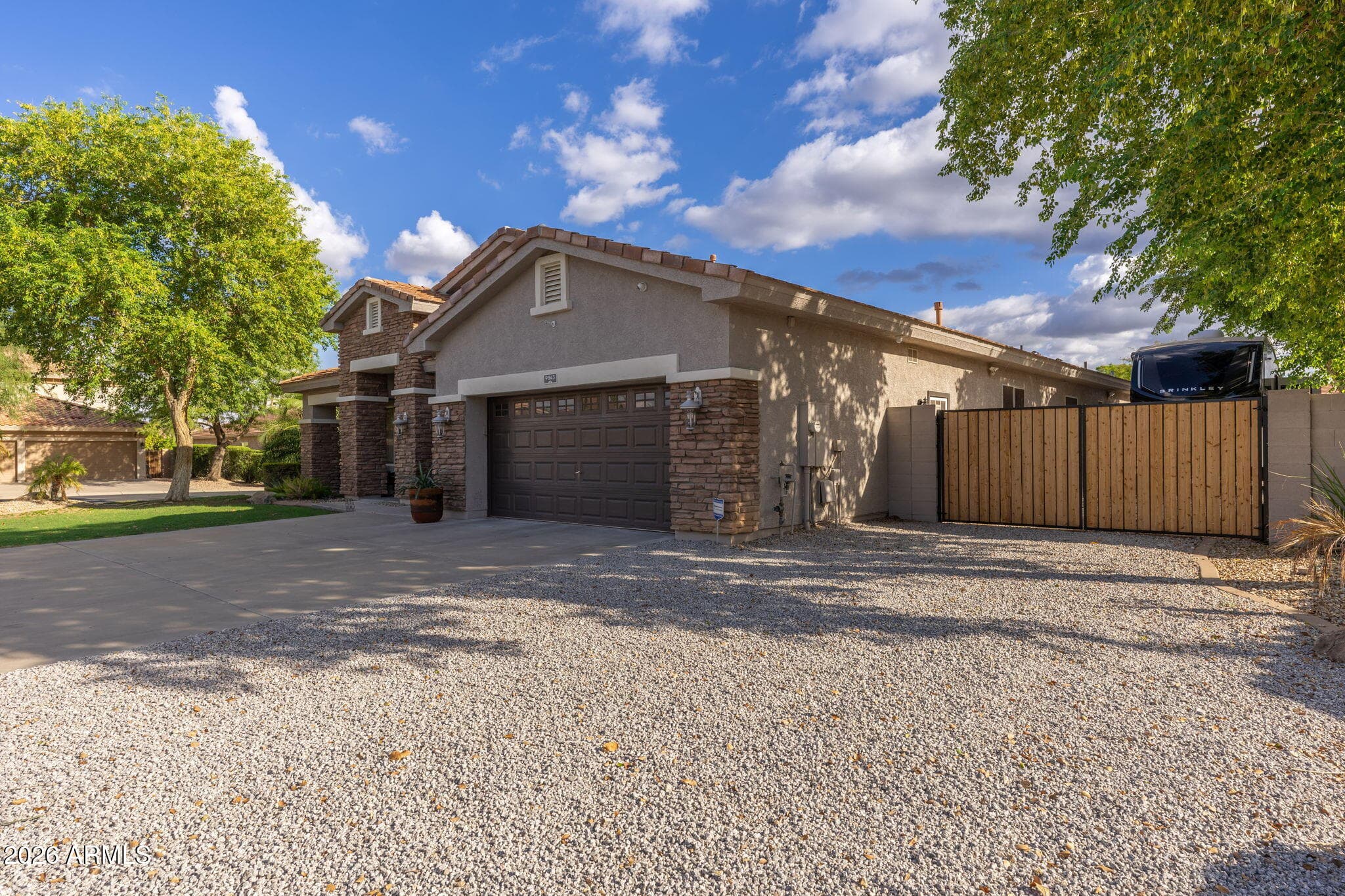 9843 W Bajada Road — photo 2