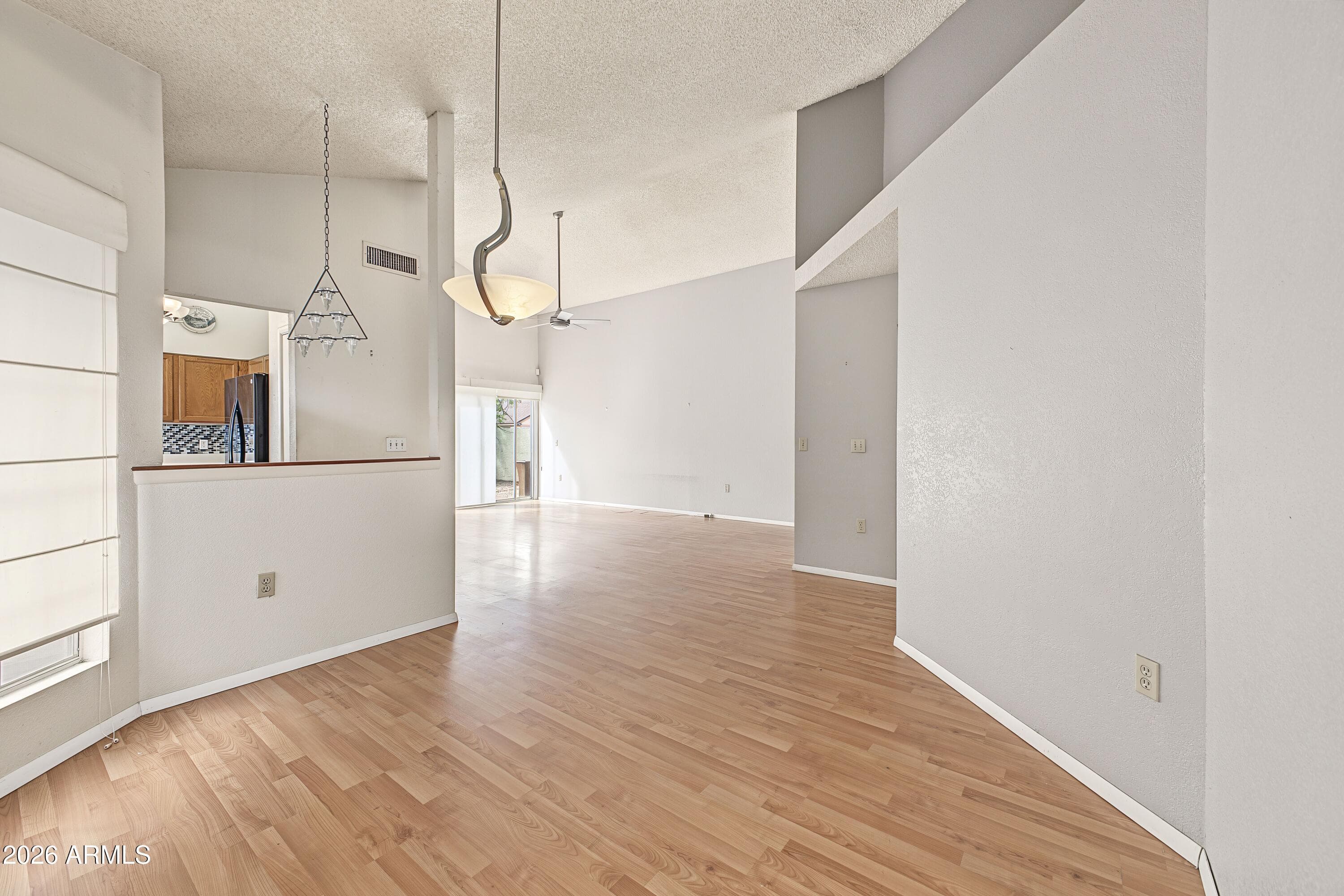 1229 W Calle Del Norte — photo 8