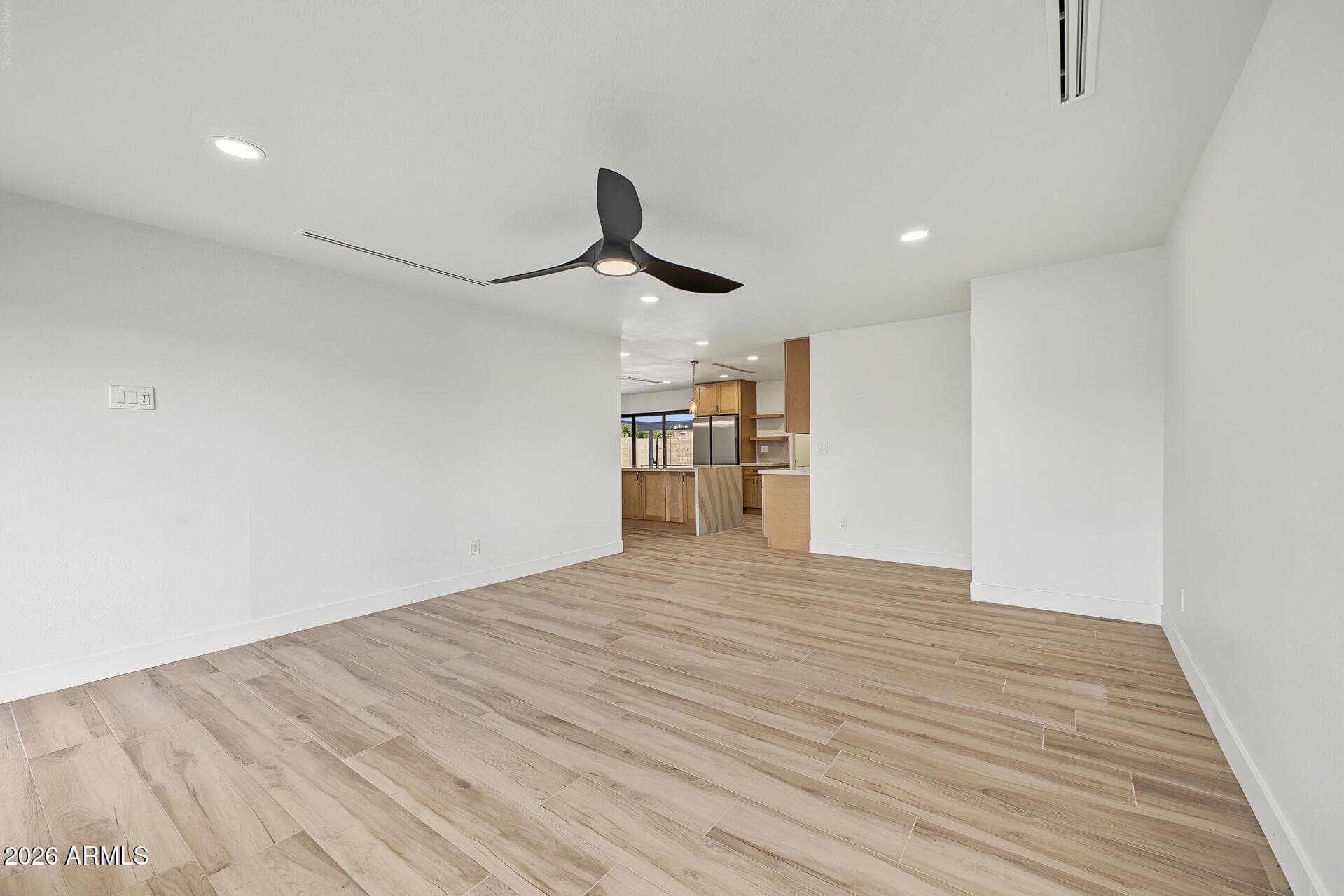 8721 E Amelia Avenue — photo 5