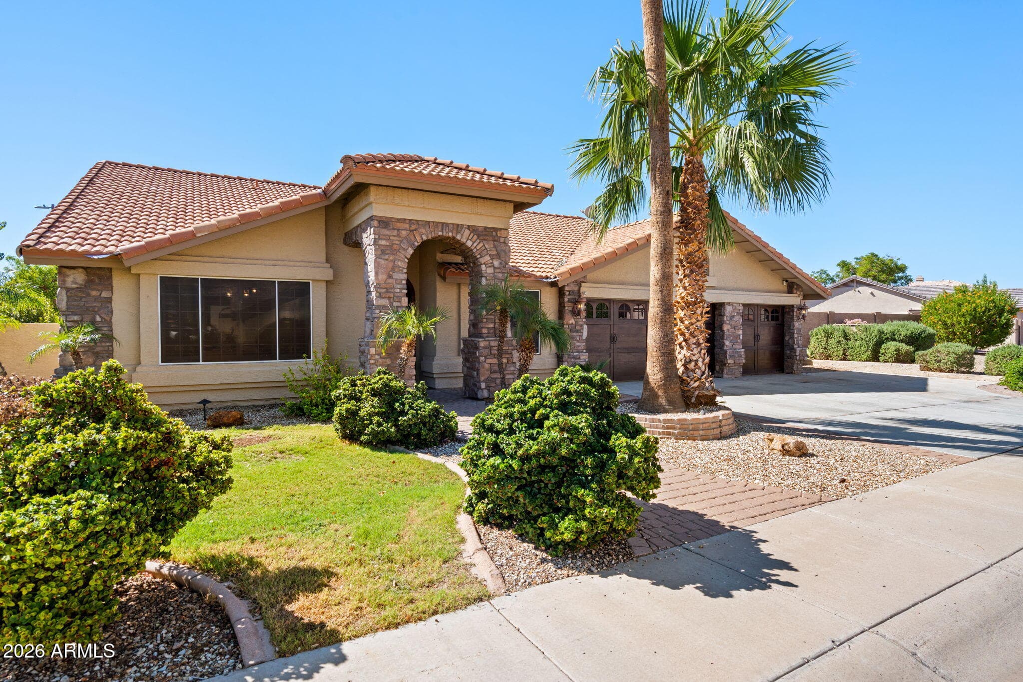 5505 W Lone Cactus Drive — photo 2