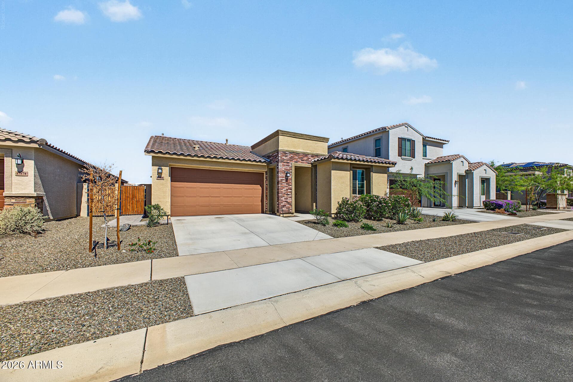17868 W Sapium Way — photo 3