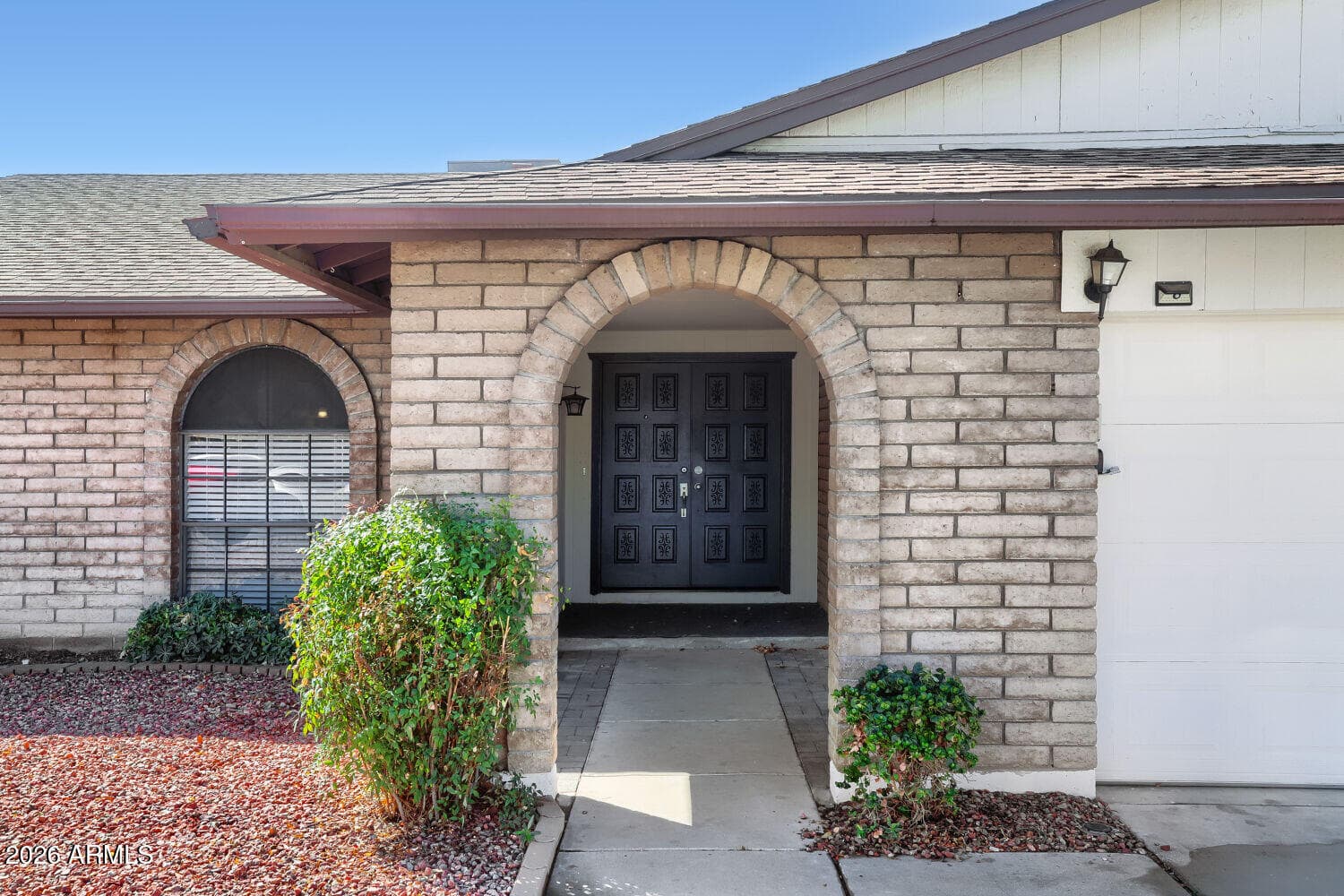 5409 W Desert Hills Drive