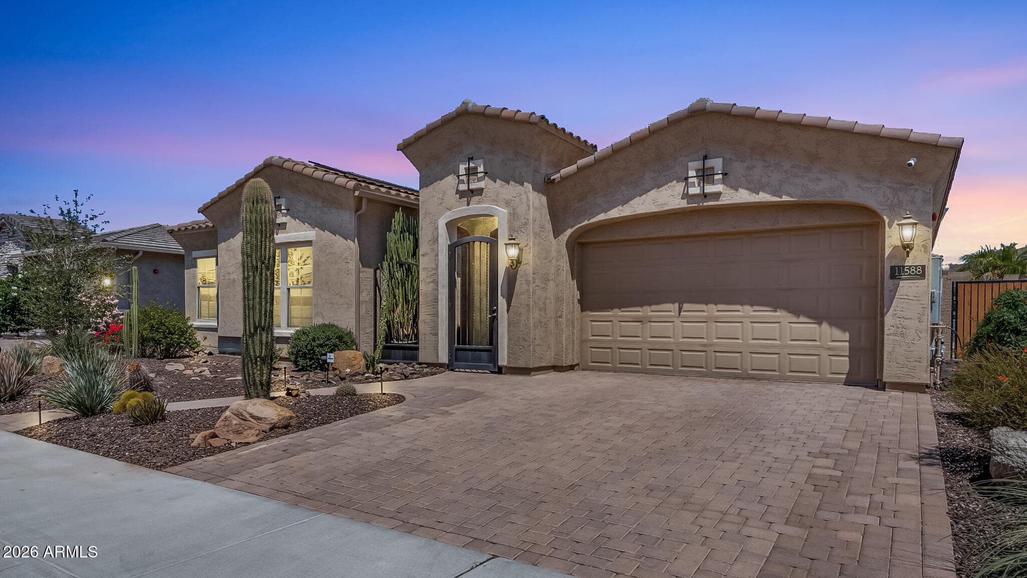 11588 W Candelilla Way — photo 2