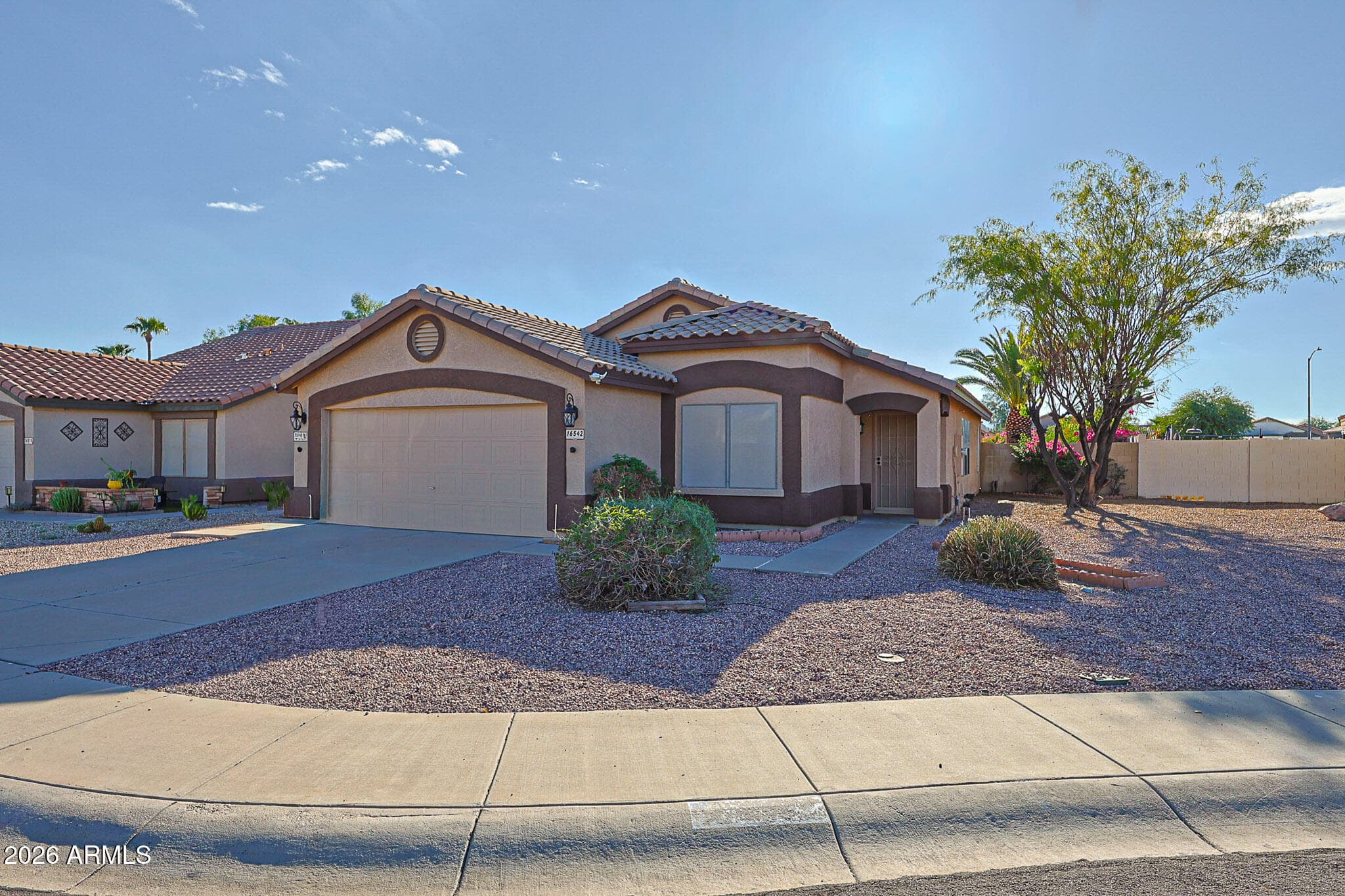 16542 N Naegel Drive — photo 2