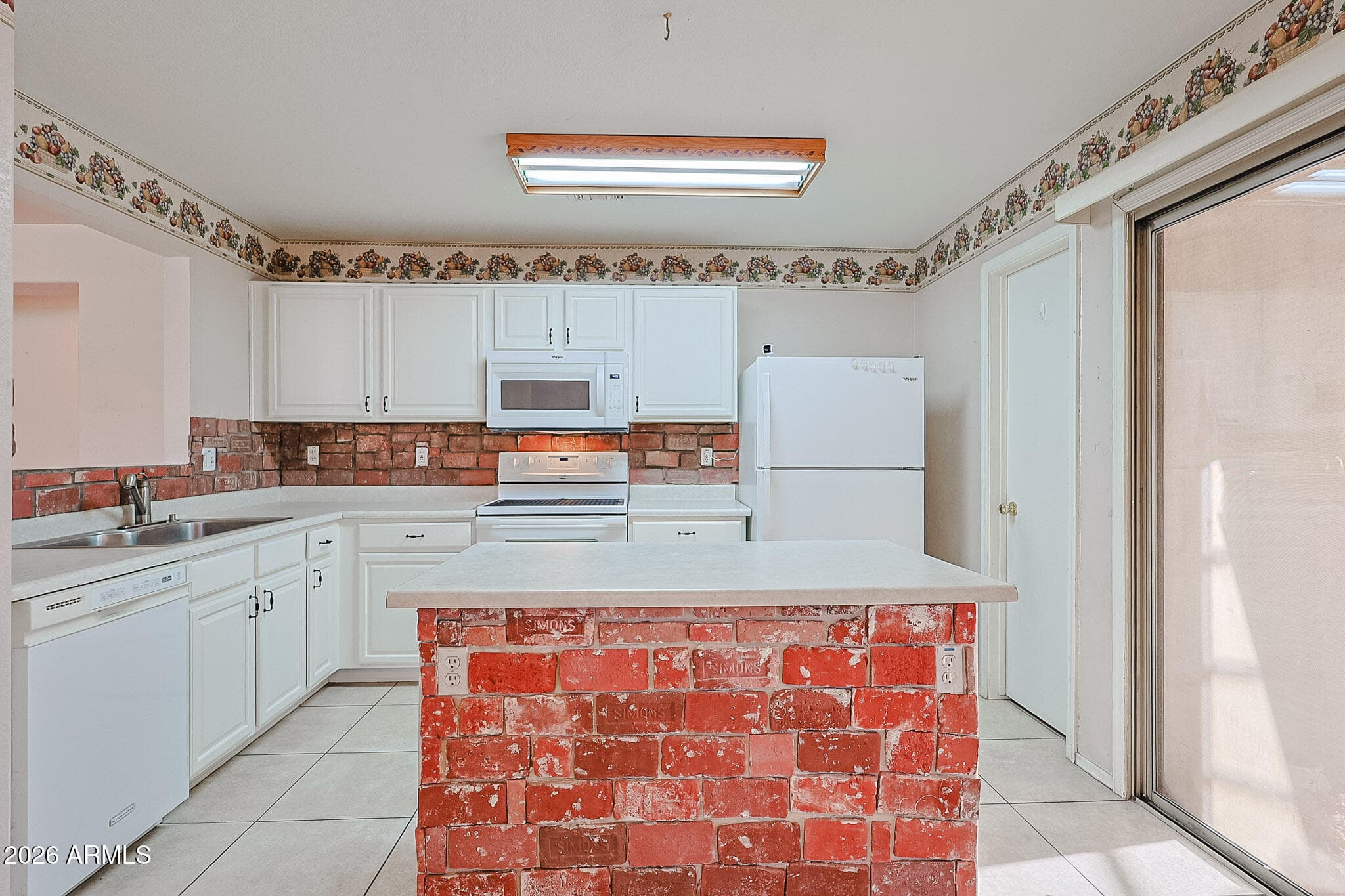 16542 N Naegel Drive — photo 8
