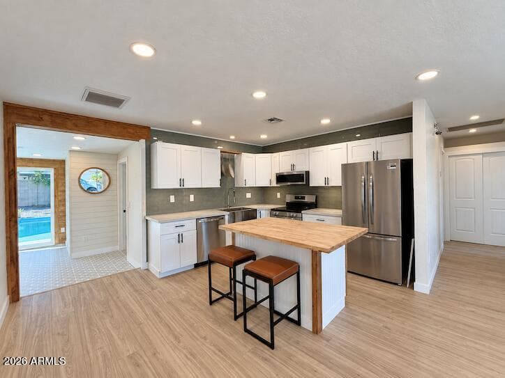 3406 E Campo Bello Drive — photo 2