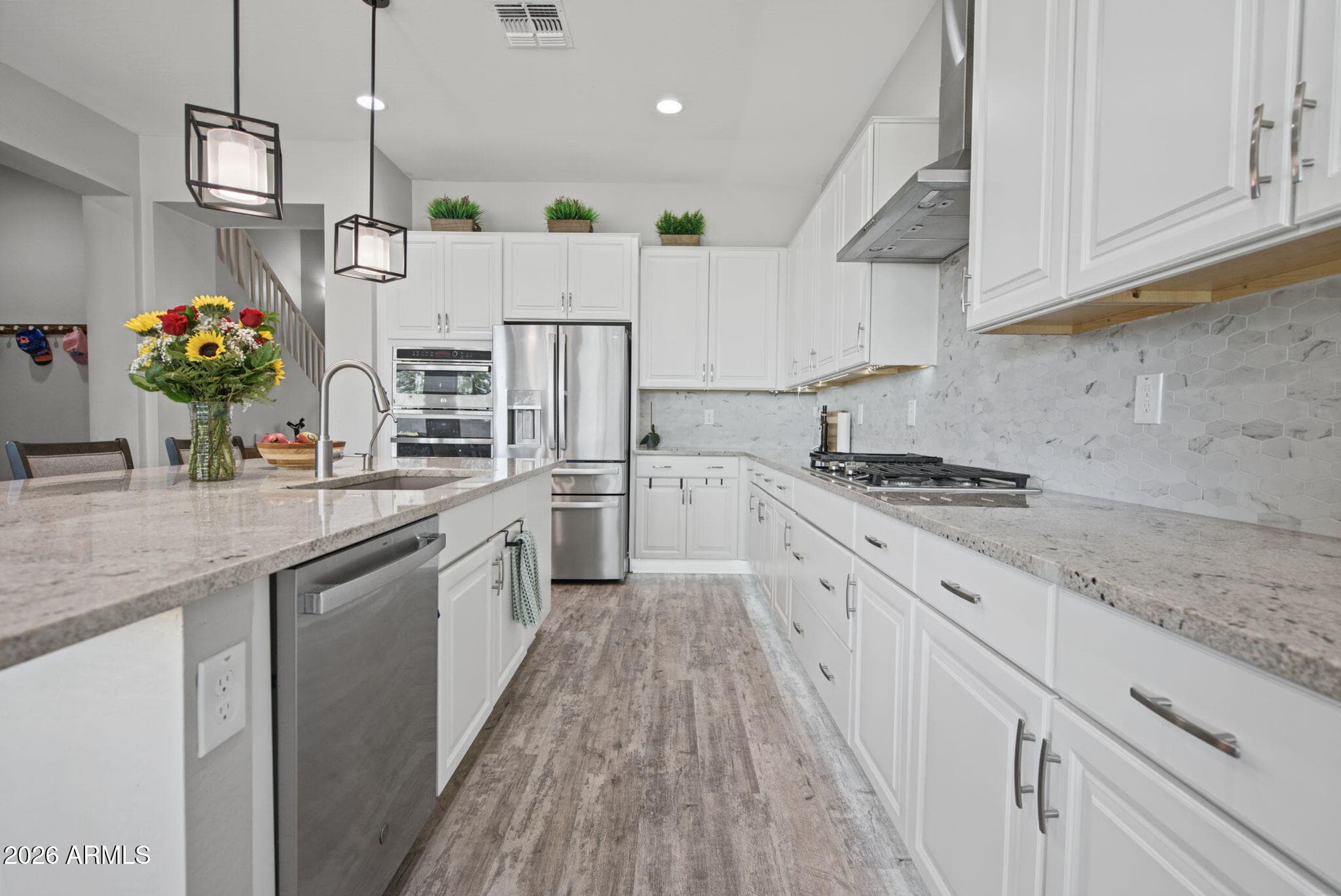 15973 W Electra Lane — photo 6