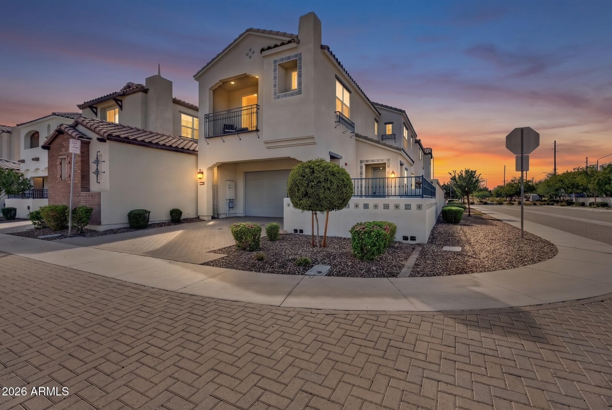 2427 E Goldcrest Street, Gilbert, Arizona