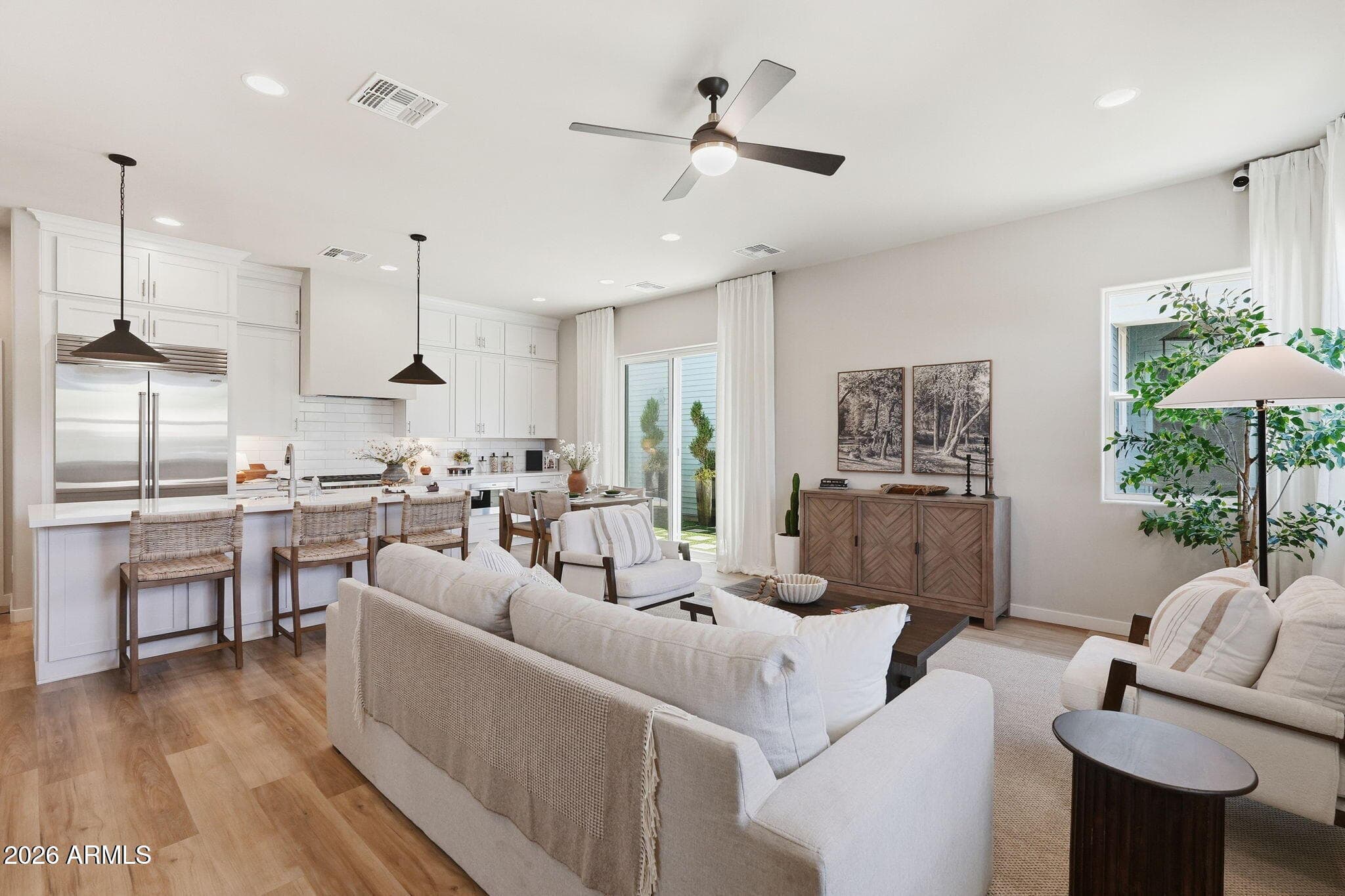129 W Willo Court — photo 6