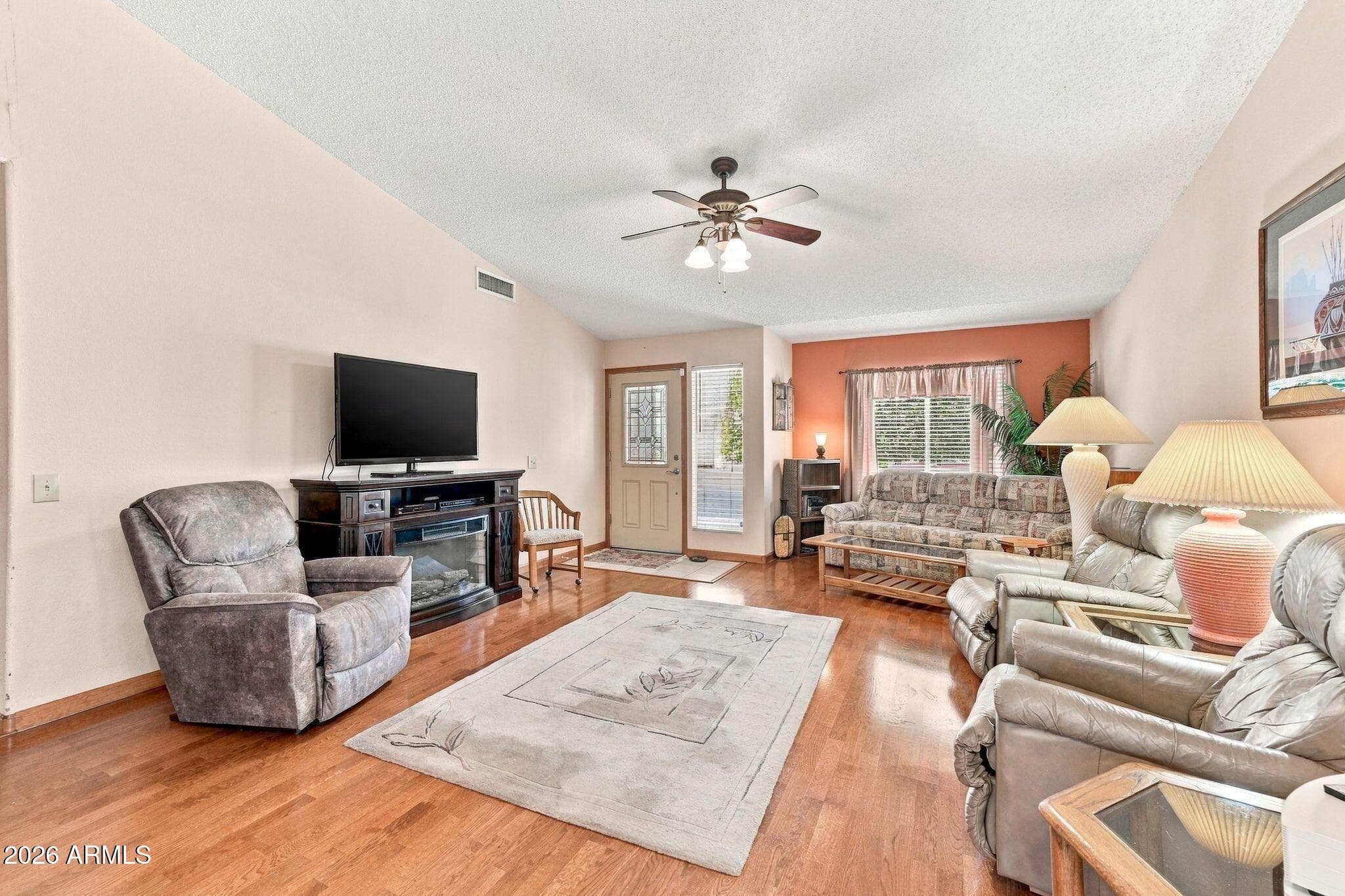 1873 E Peach Tree Drive — photo 8