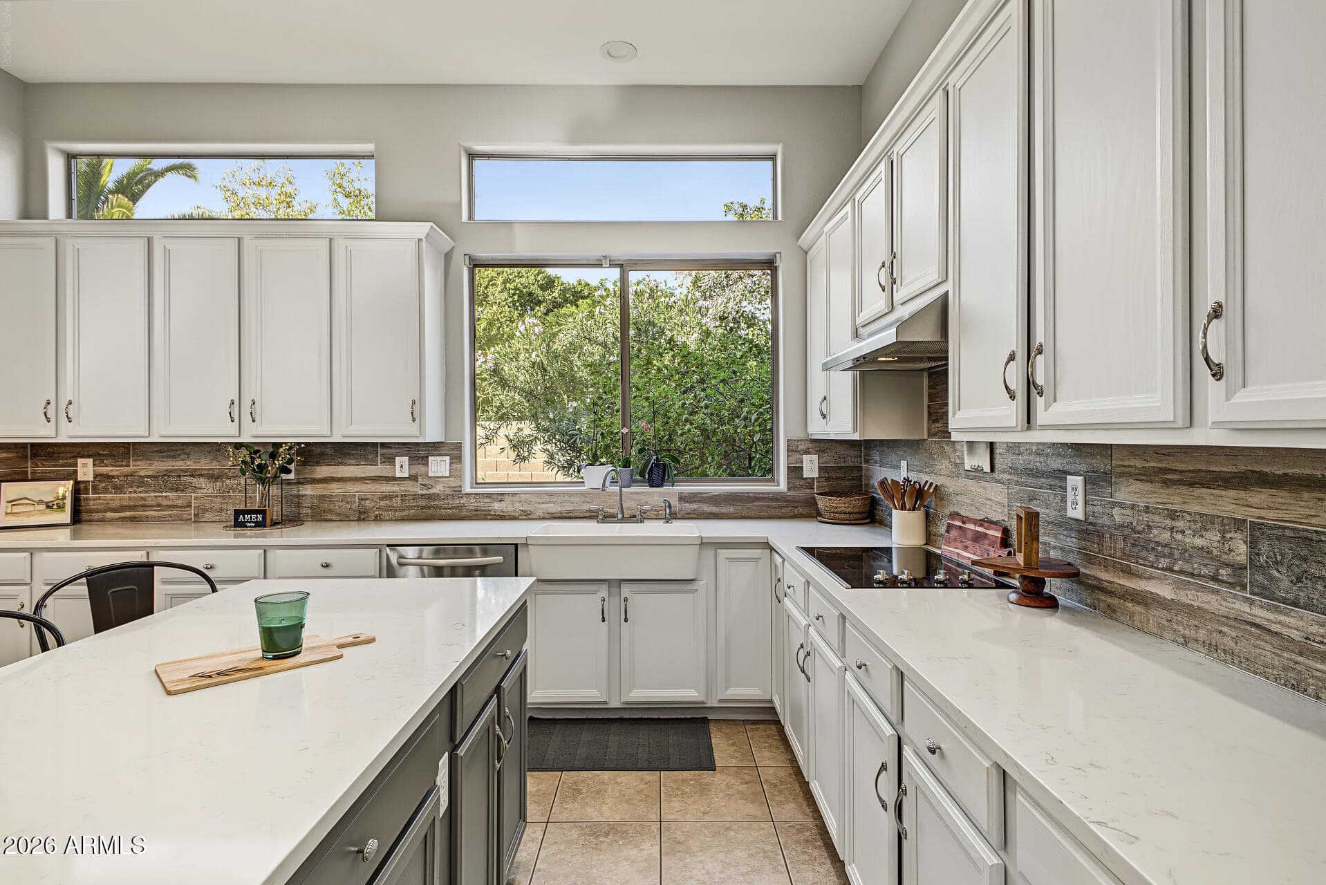 20720 N 57th Drive — photo 3