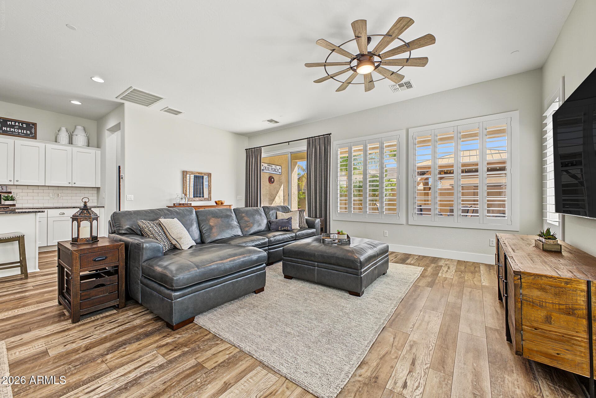 10623 E Monterey Avenue — photo 8