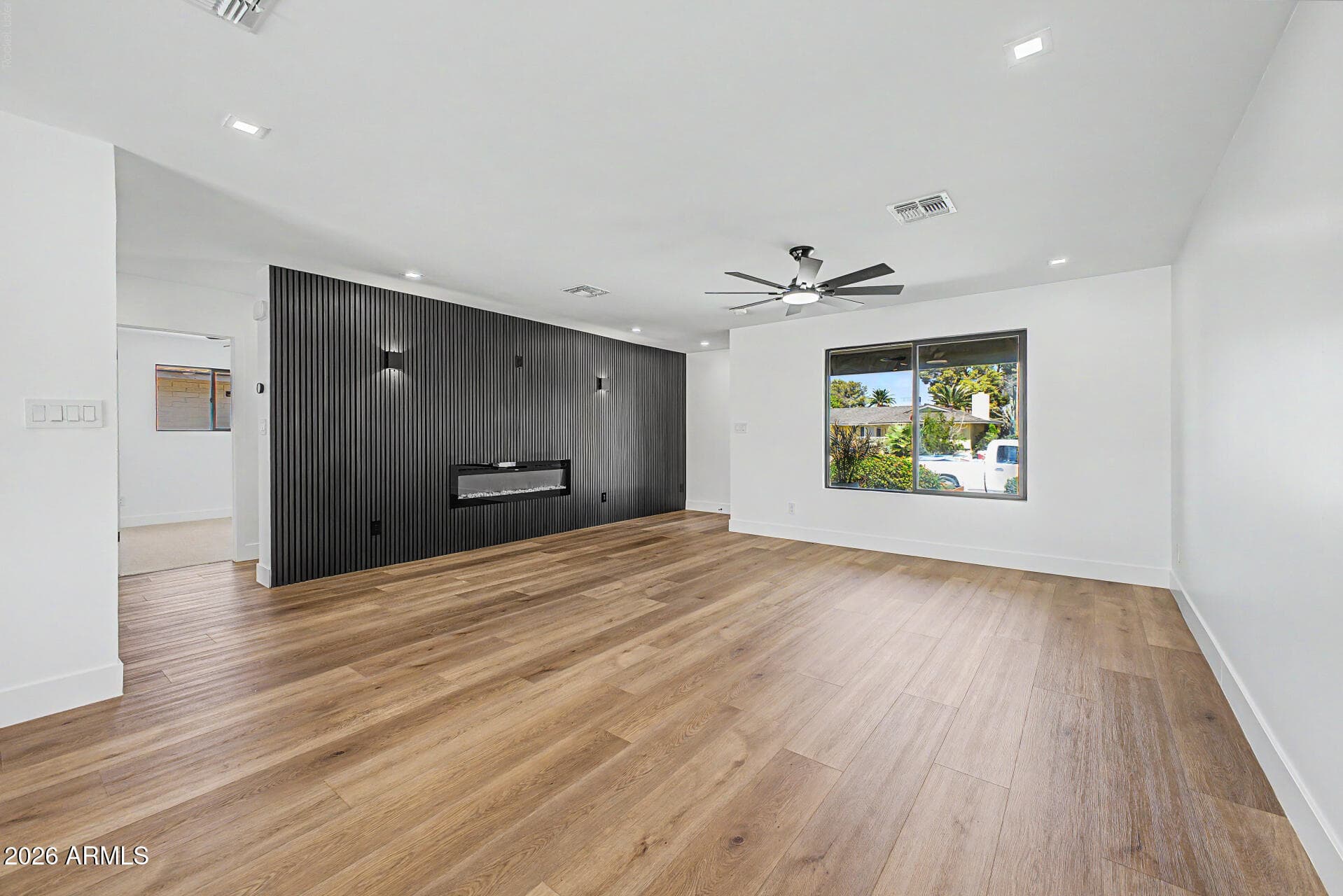 2069 E Carson Drive — photo 7