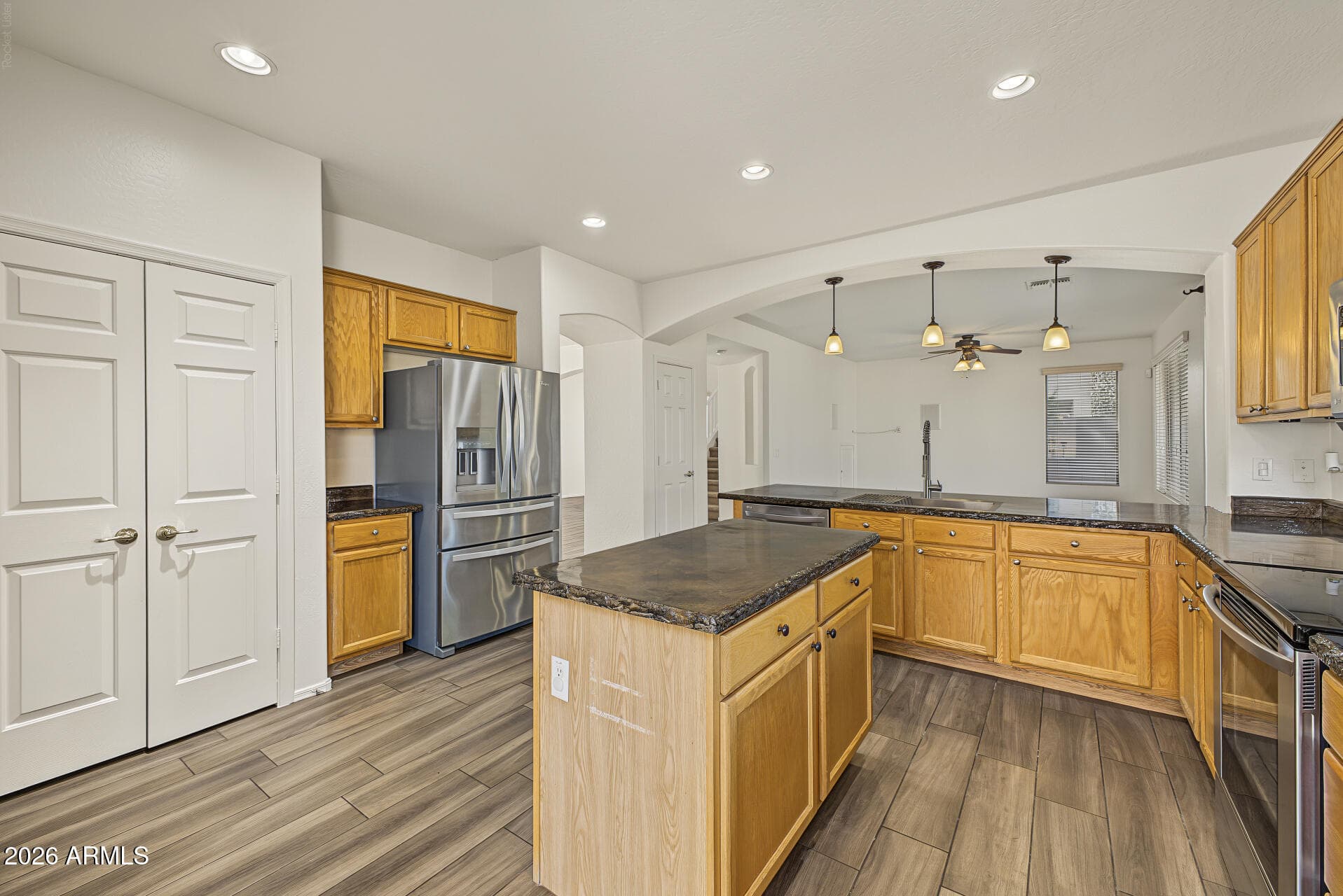 4184 E Dublin Court — photo 2