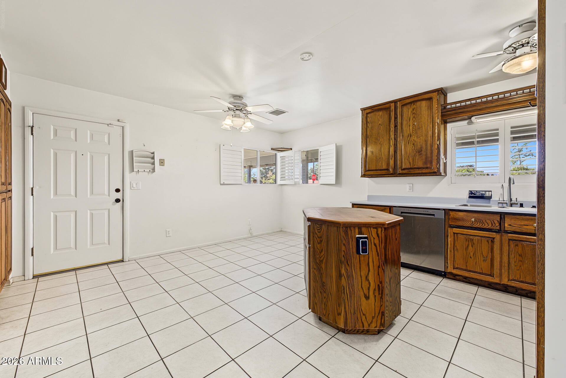1251 N Gilbert Road — photo 5