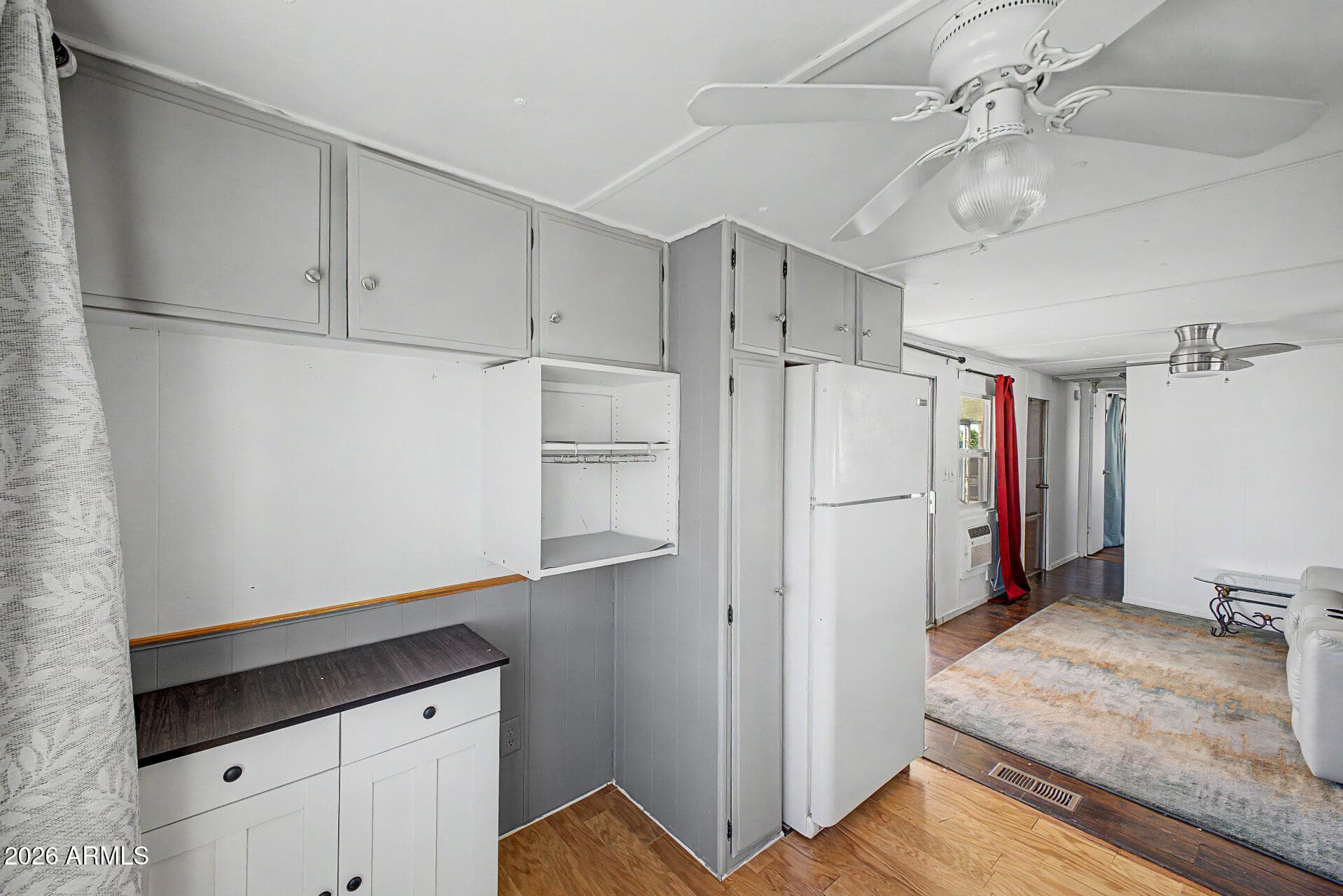 1050 E Broadway Avenue 18 — photo 8