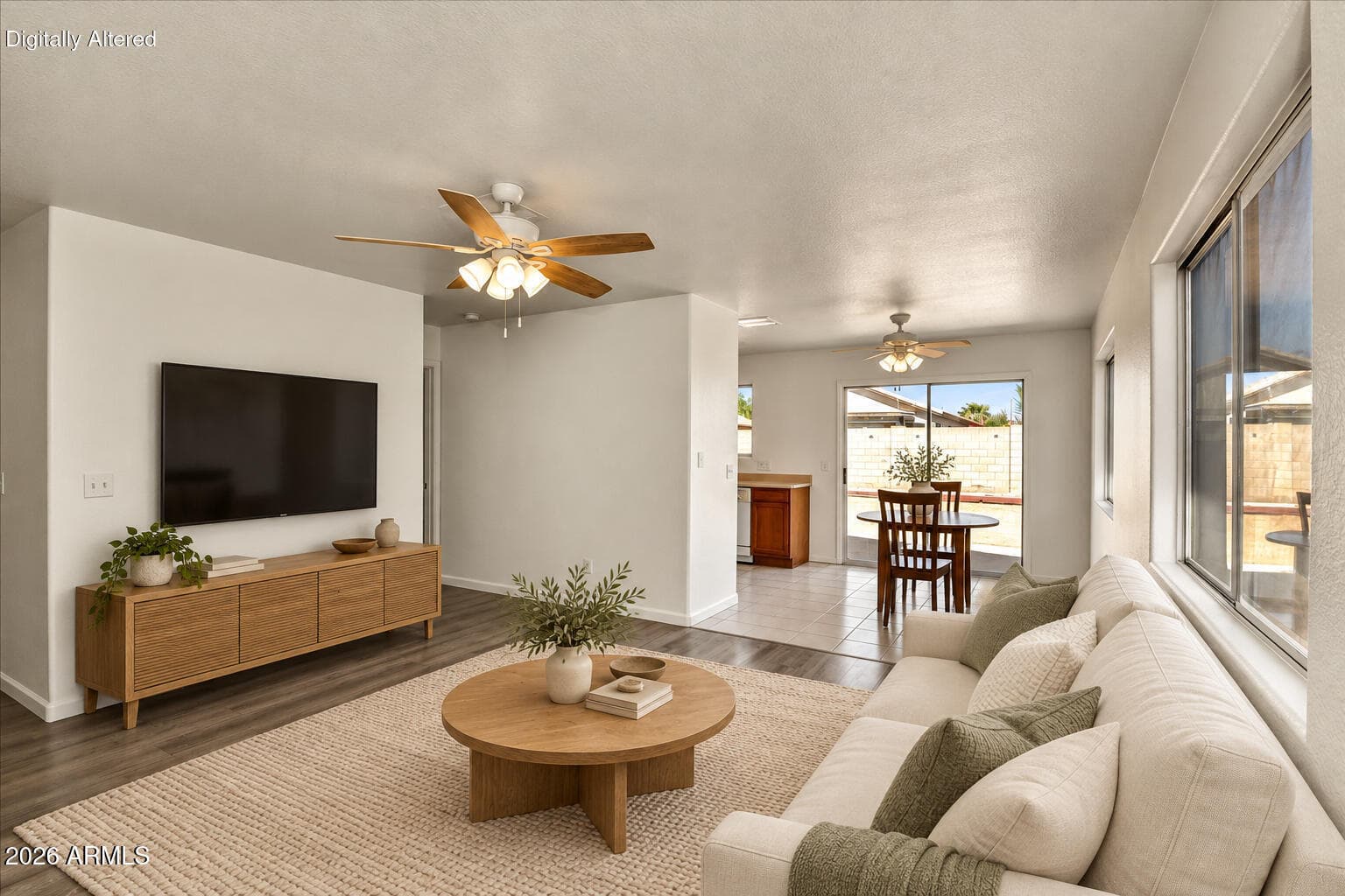 3226 W Abraham Lane — photo 2