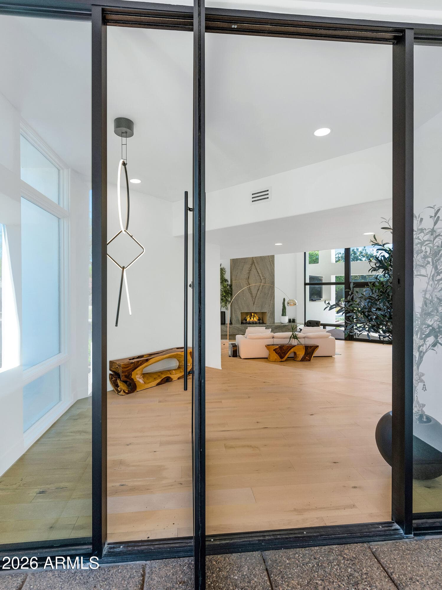 4627 E Sanna Street — photo 3