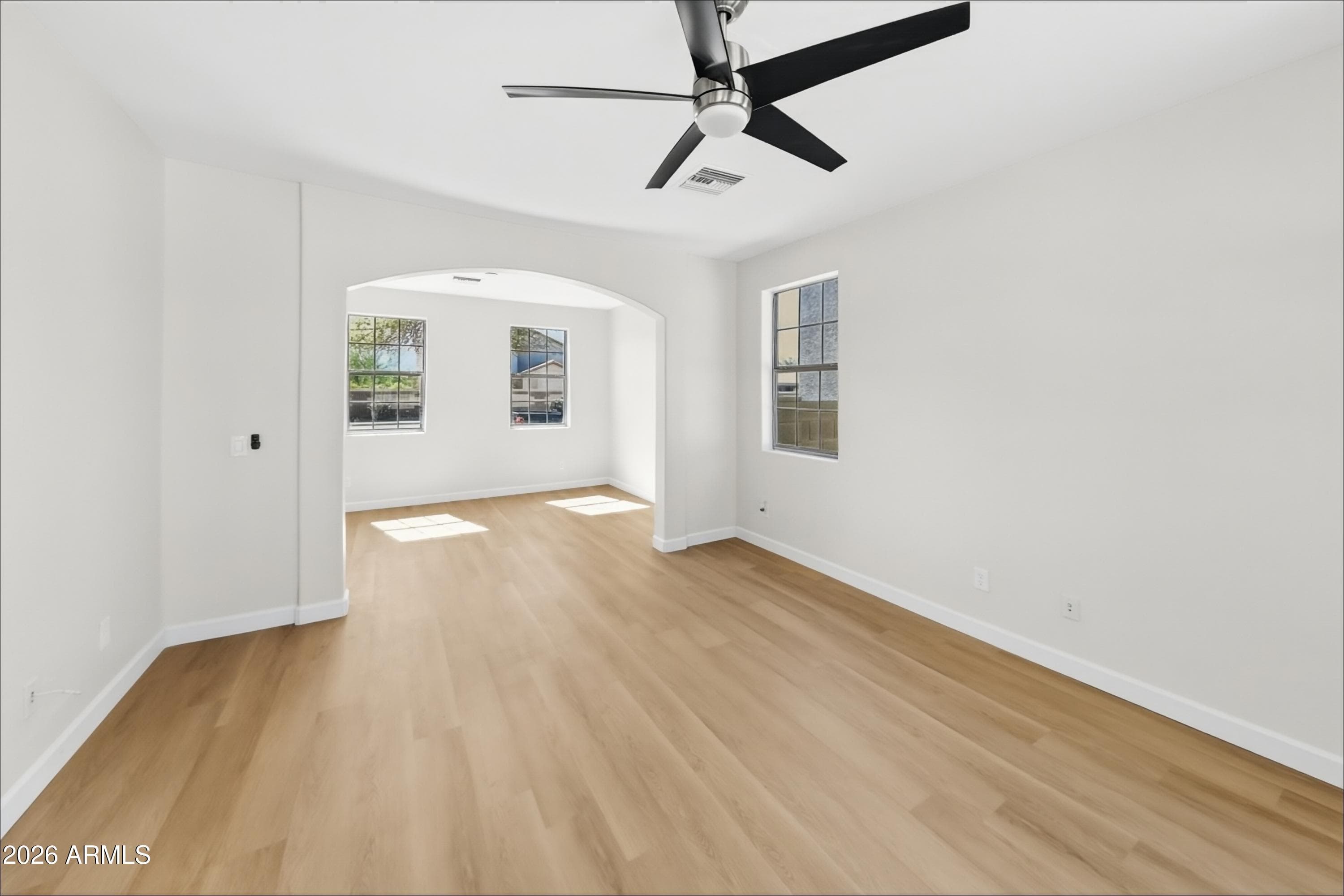8524 W Monroe Street — photo 4