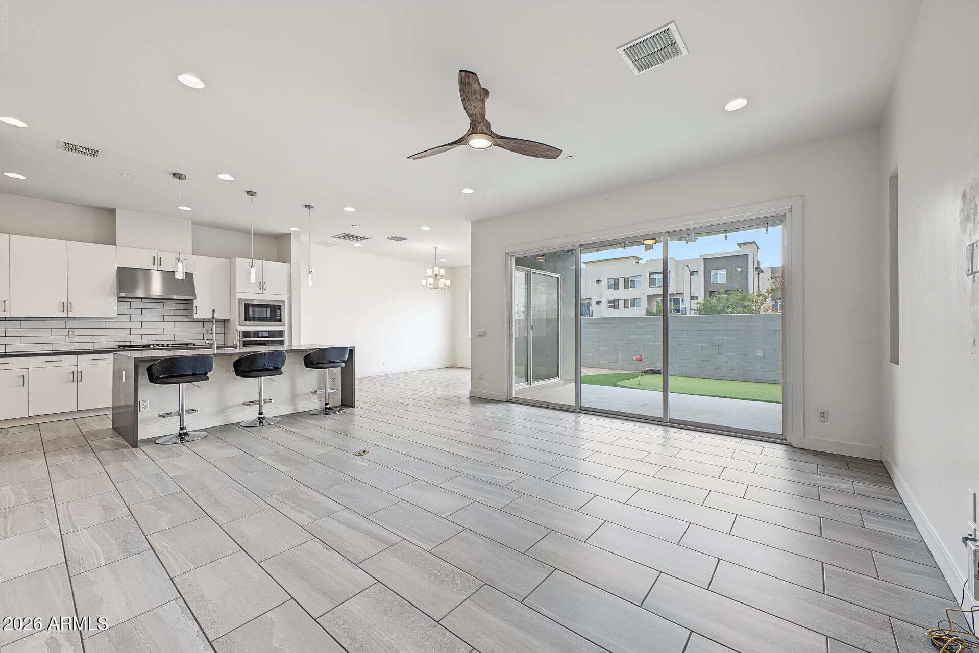 6890 E Orion Drive — photo 2
