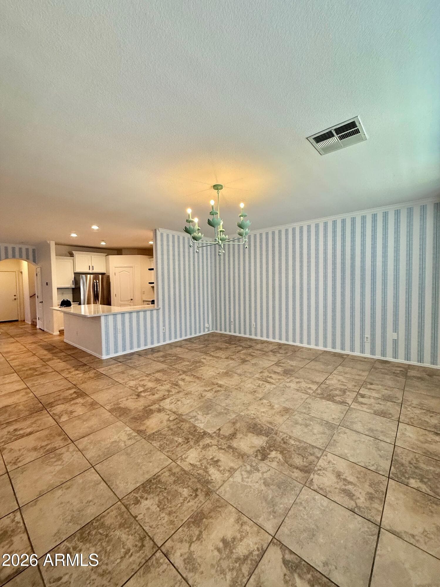 3769 E Kerry Lane — photo 5