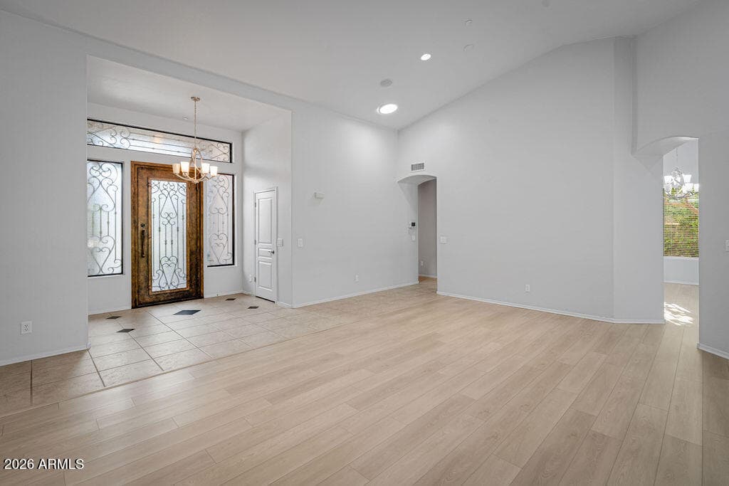 7228 E Whistling Wind Way — photo 8