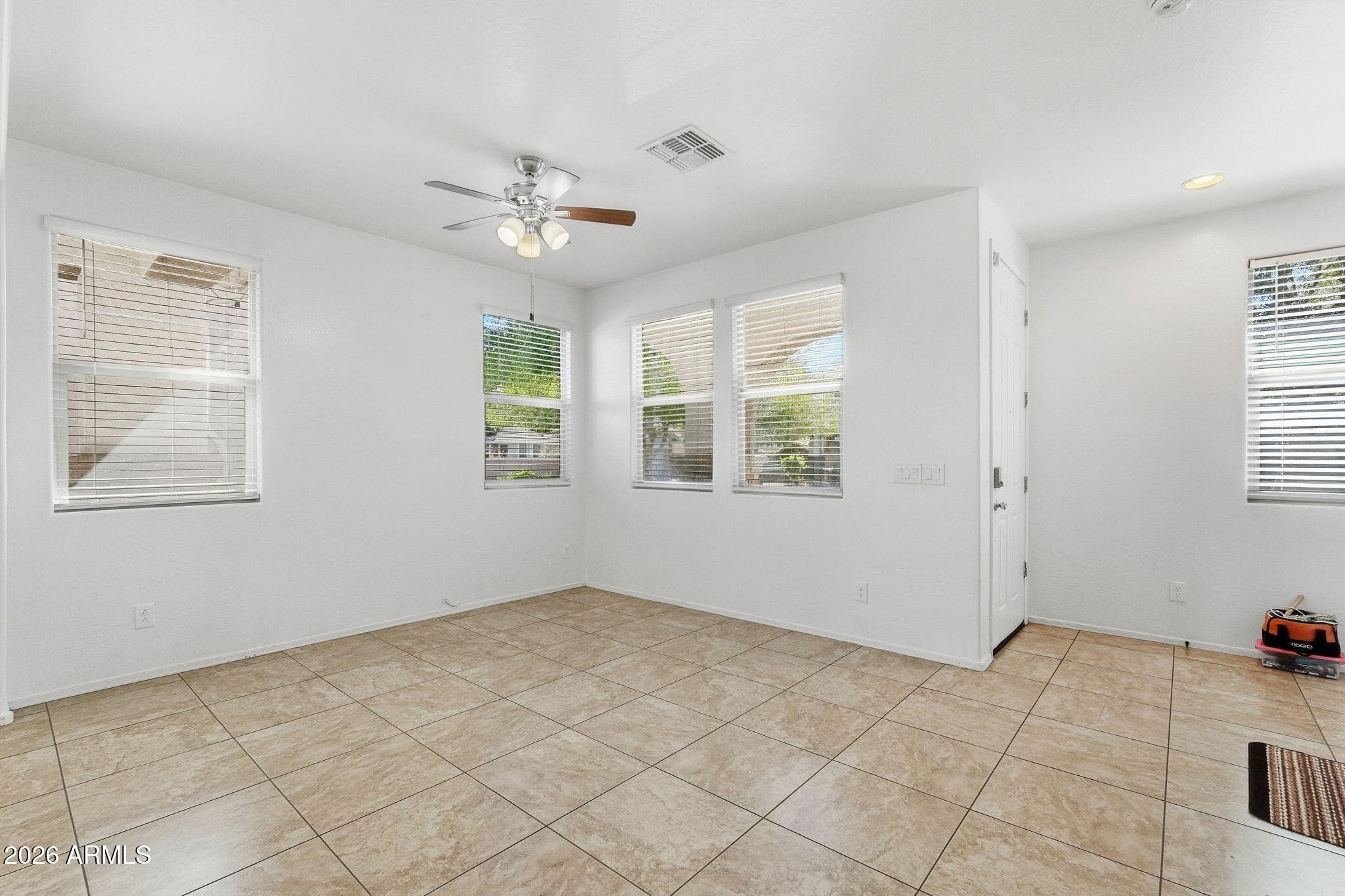 3626 E Larson Lane — photo 8