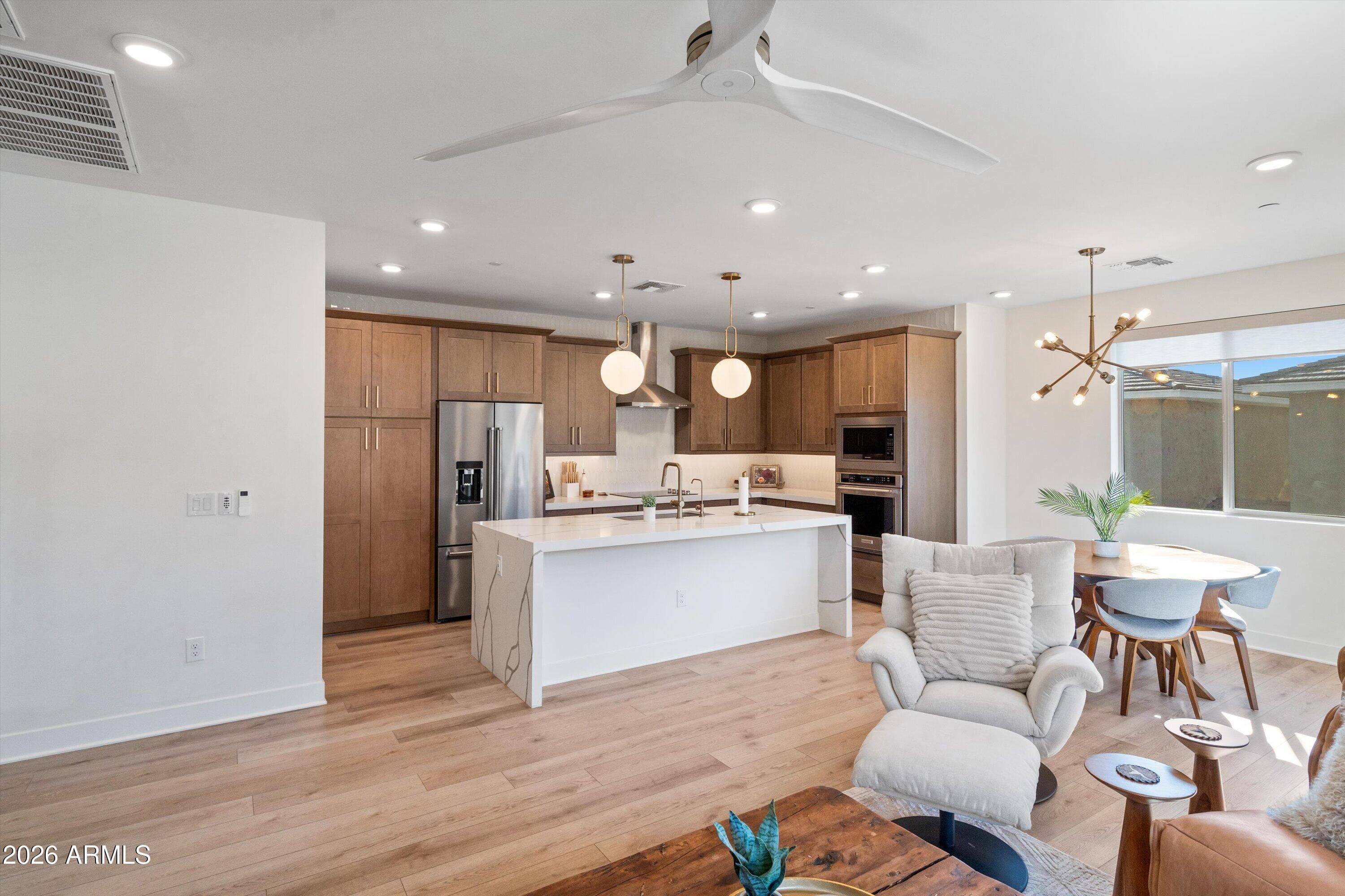 2121 W Sonoran Desert Drive 42 — photo 2
