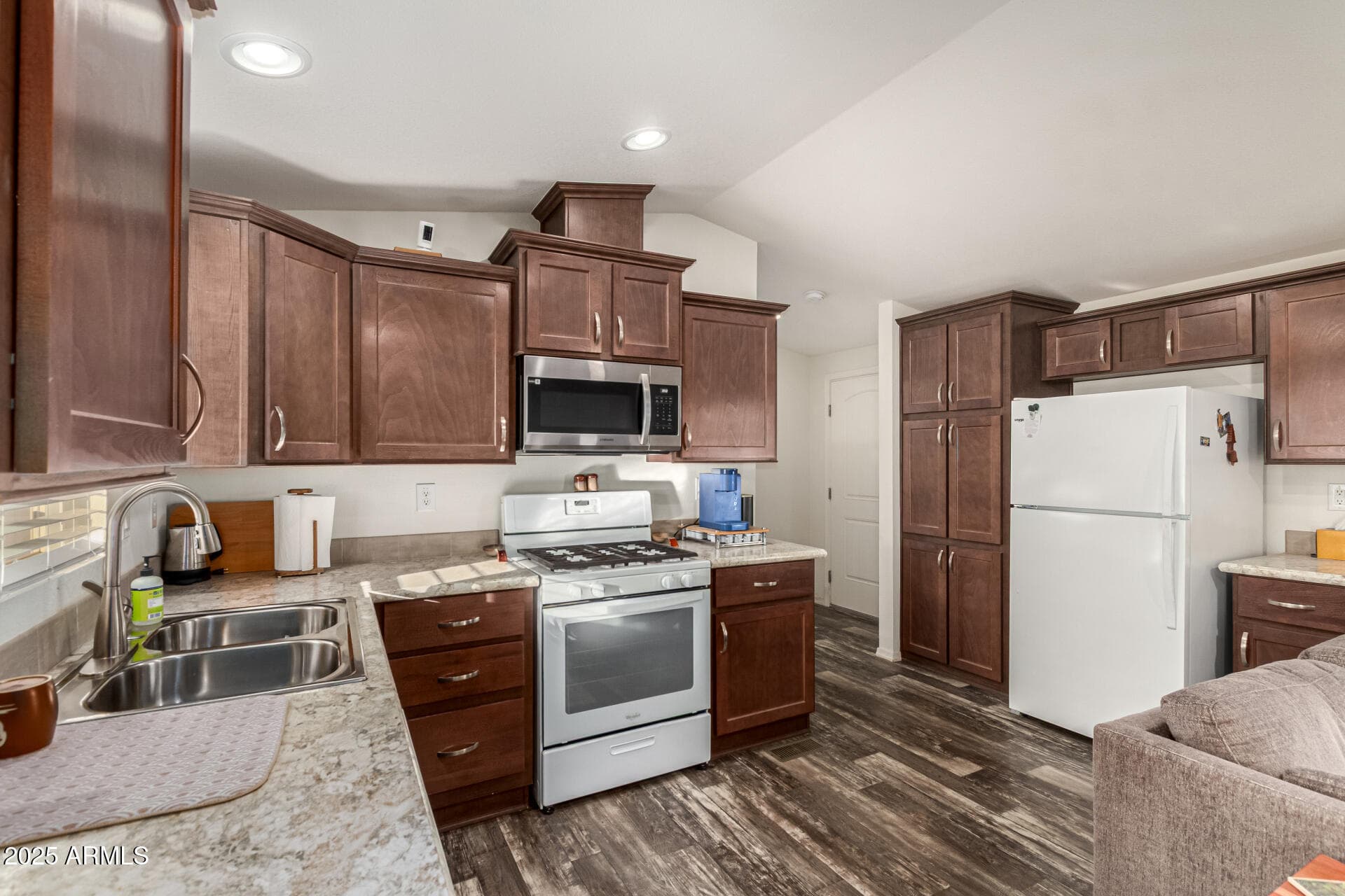16225 N Cave Creek Road 85 — photo 6