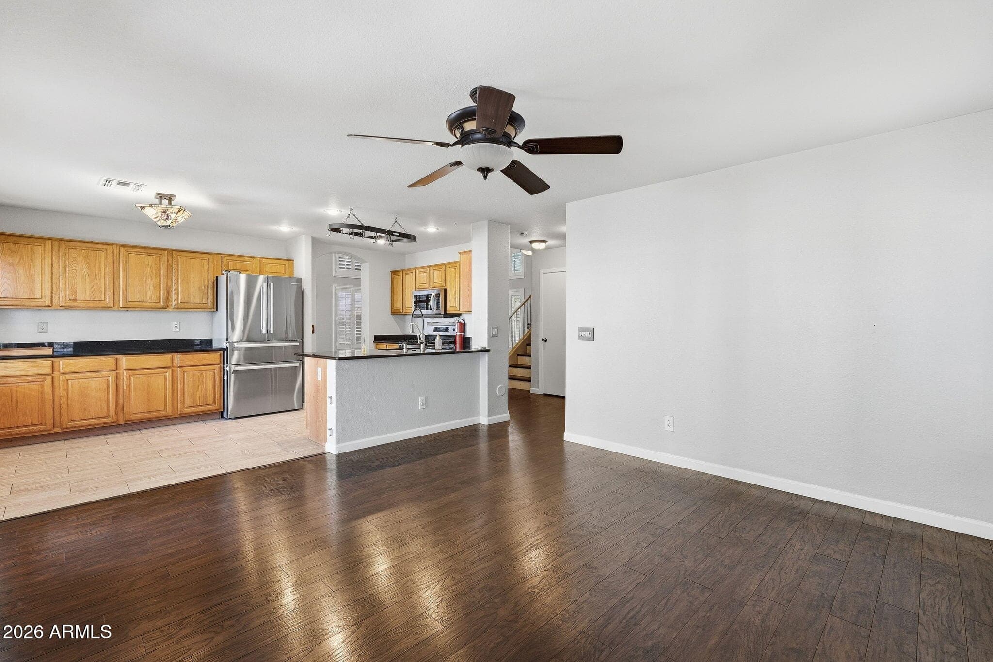462 W Colt Road — photo 7