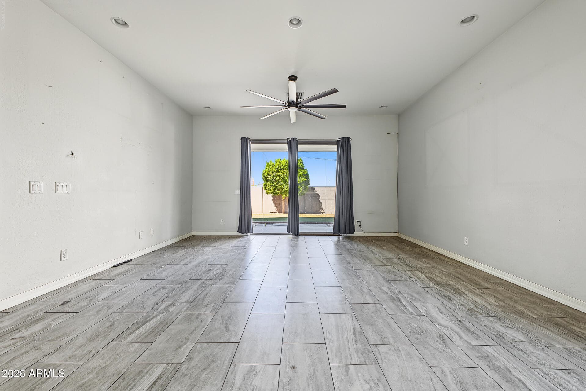 2330 W Sierra Vista Drive — photo 6