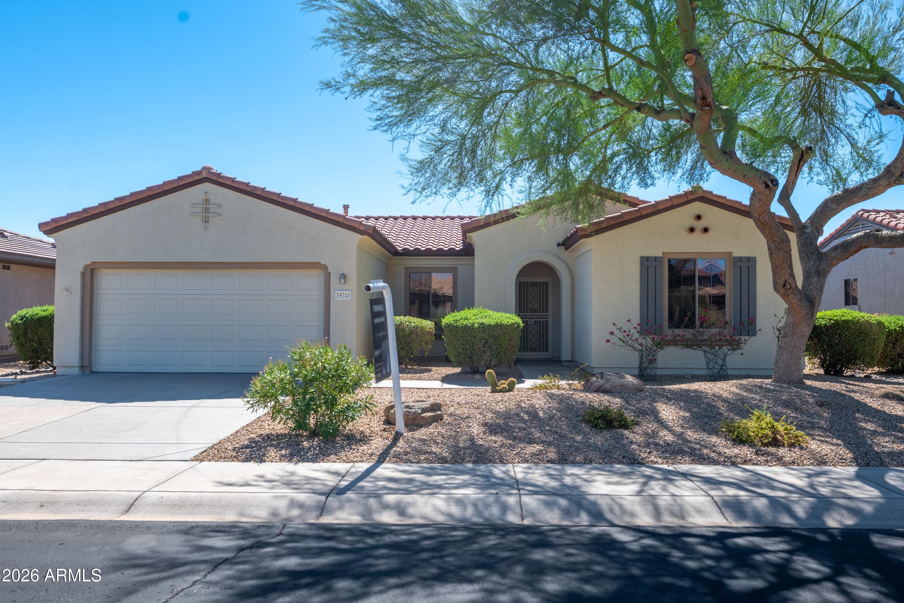 19241 N Emerald Cove Way — photo 2