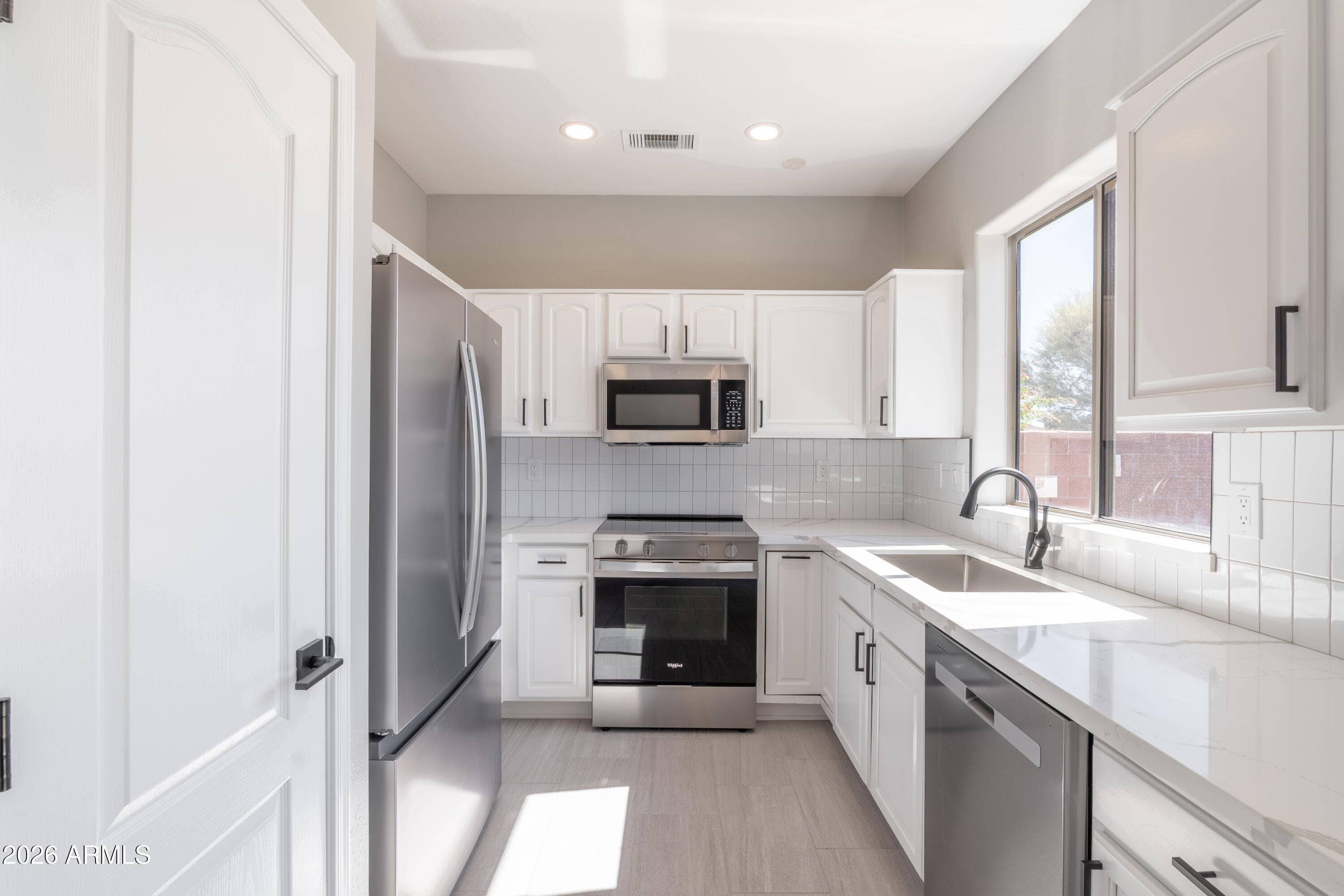 19241 N Emerald Cove Way — photo 8