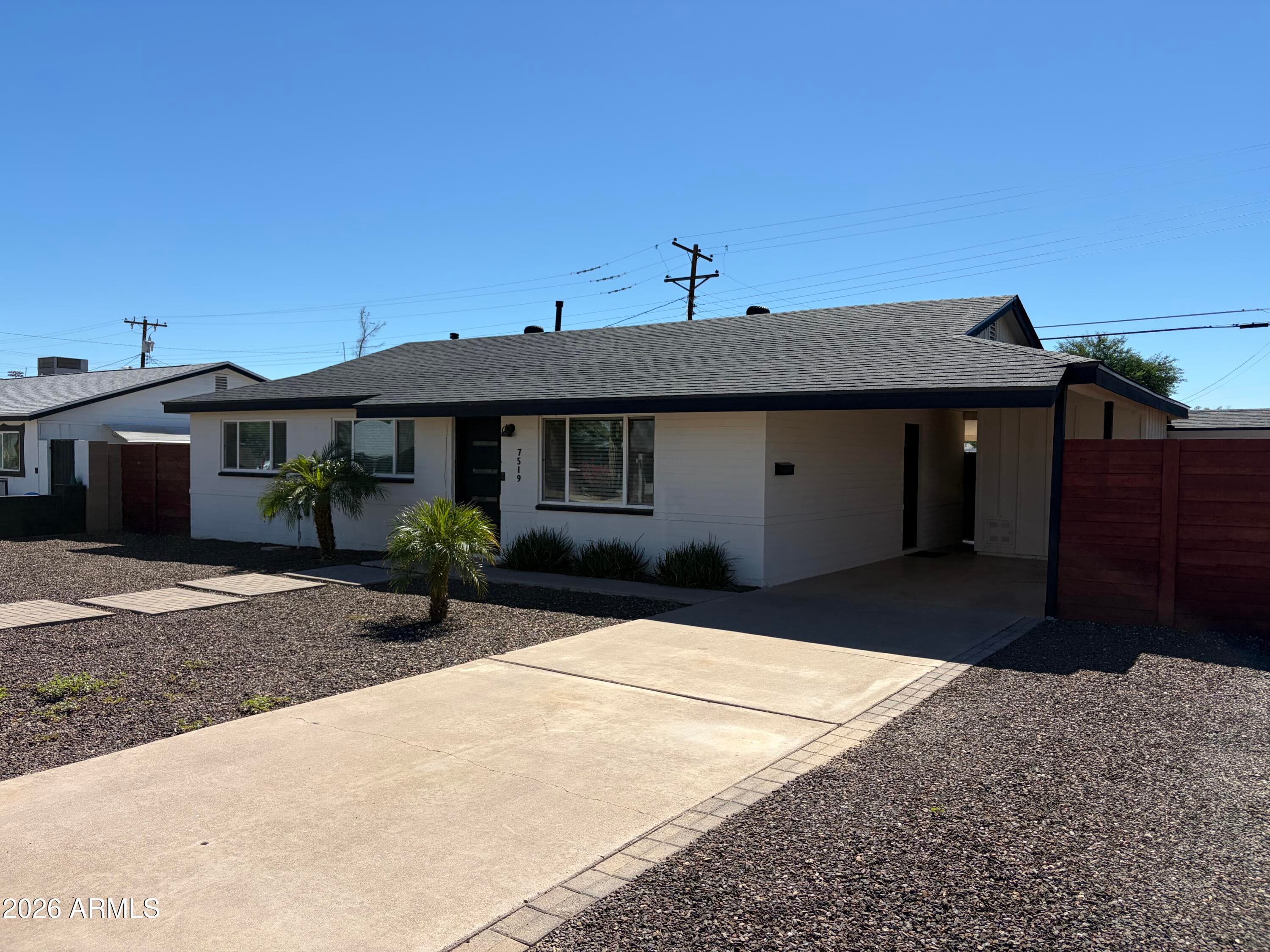 7519 E Roosevelt Street — photo 2