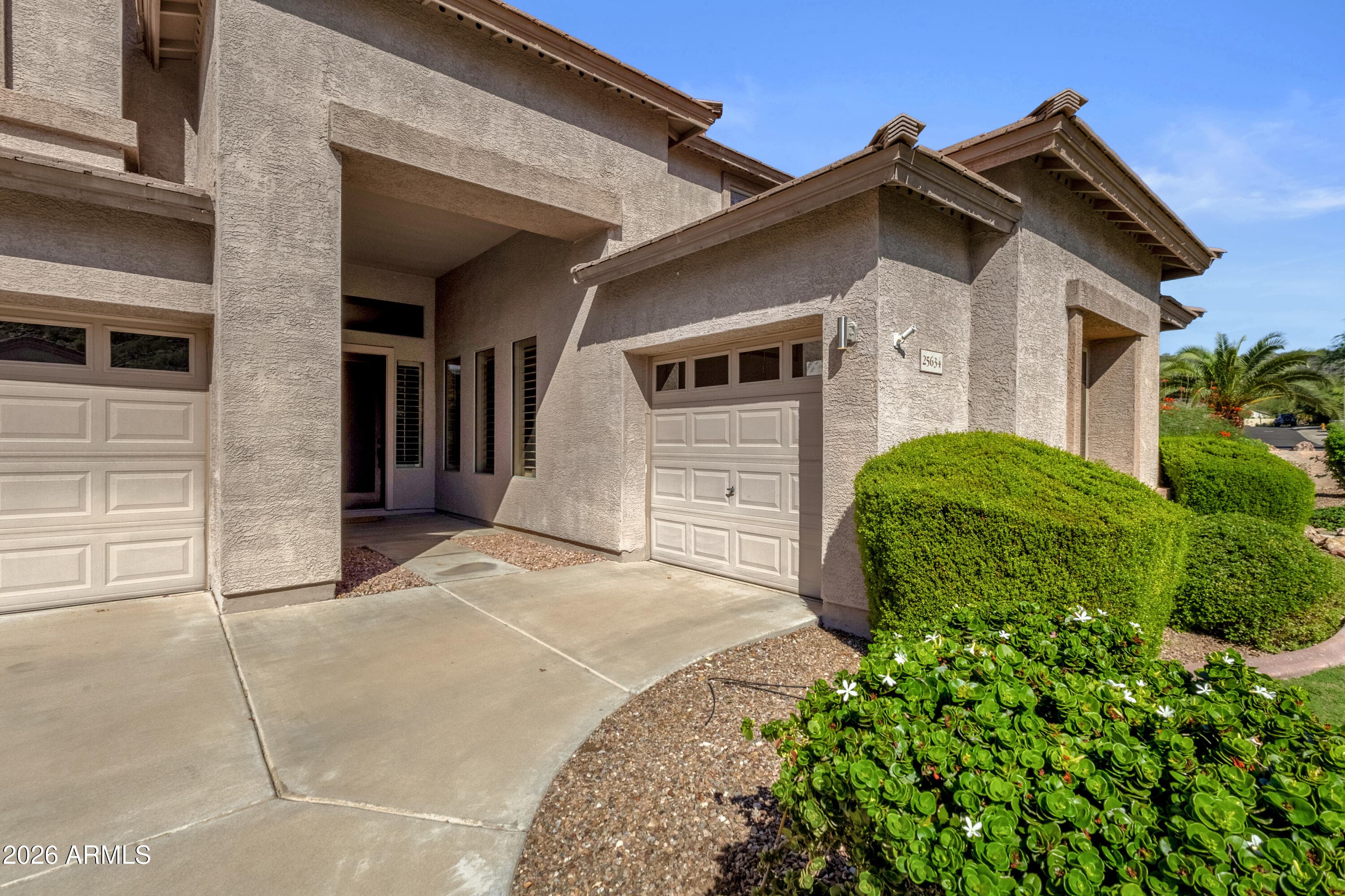 25634 N Singbush Loop — photo 4