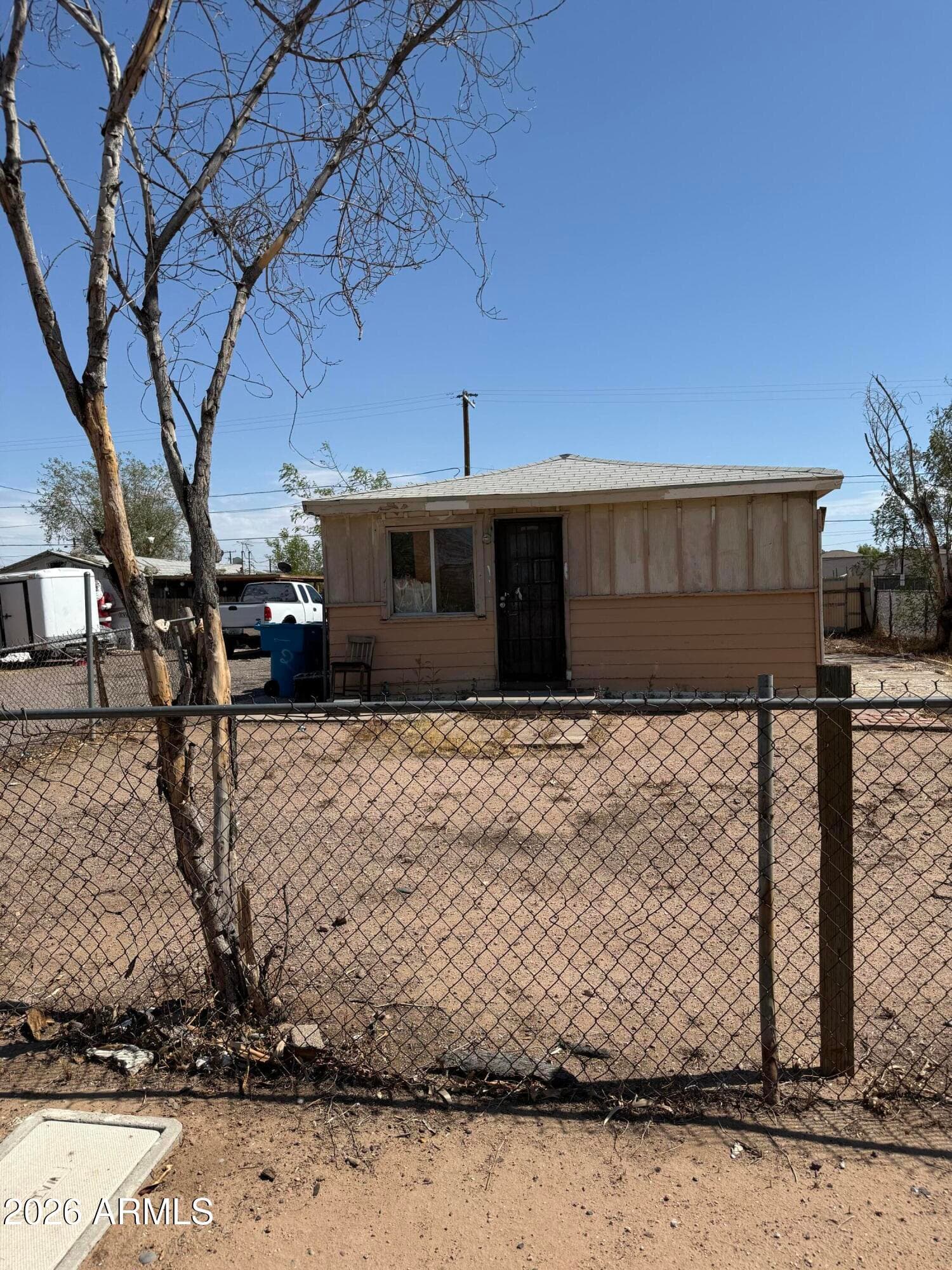 1017 E Pima Street — photo 2
