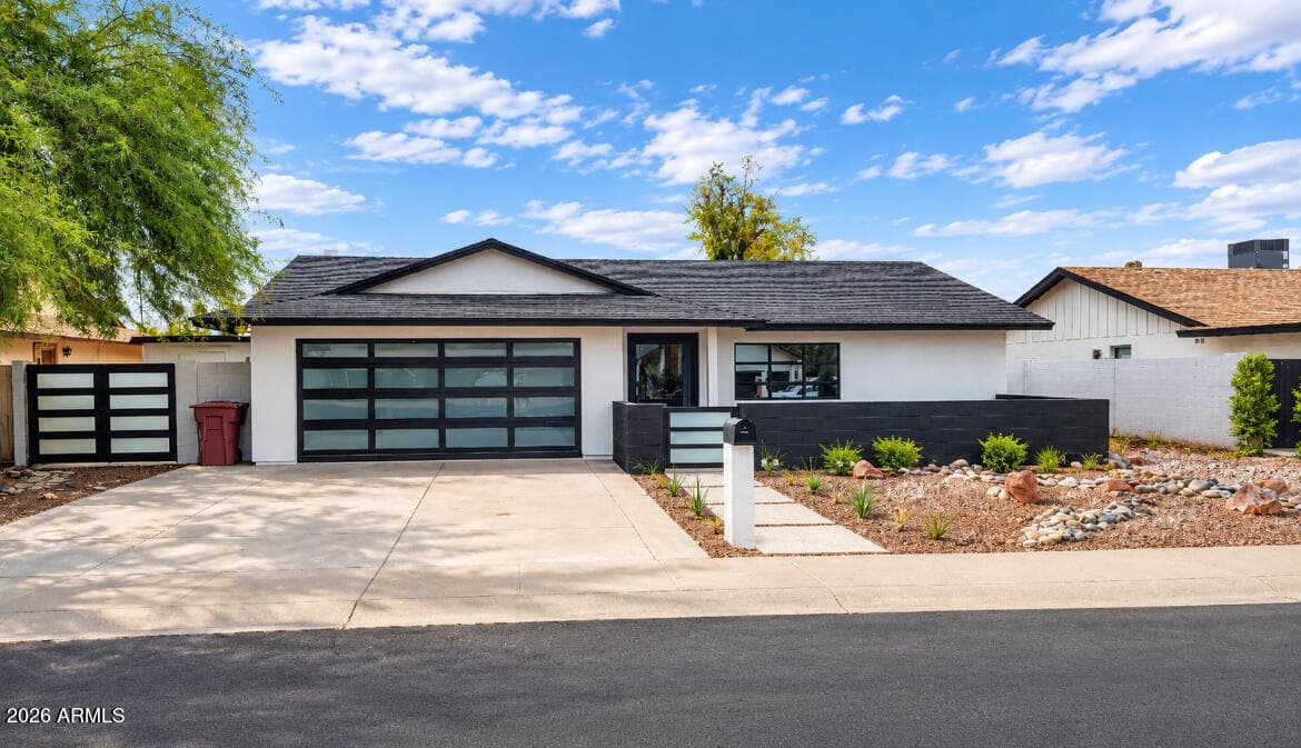 8721 E Amelia Avenue, Scottsdale, Arizona