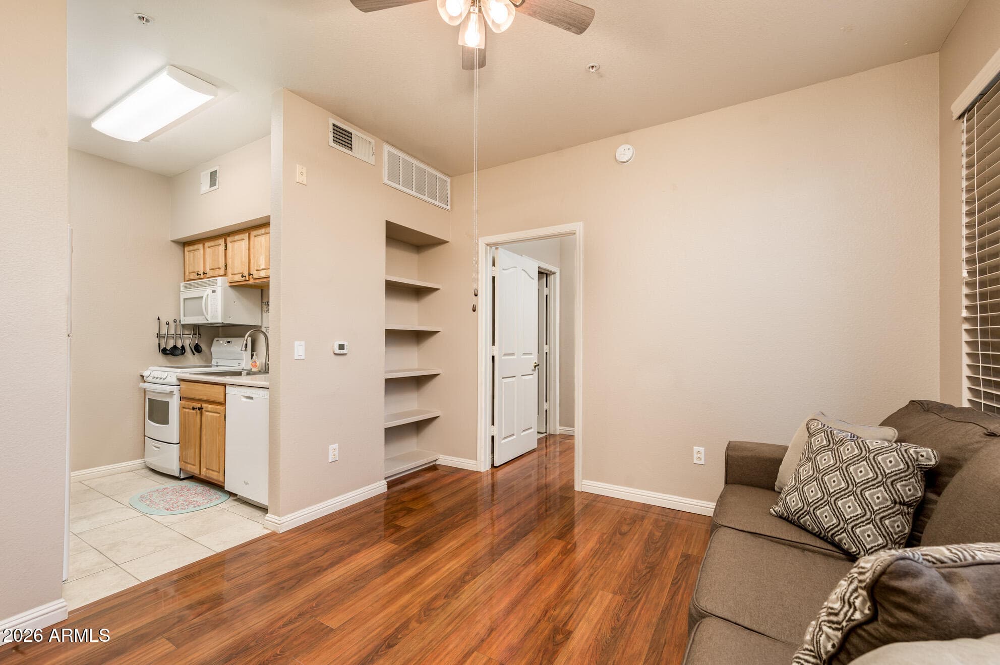 14950 W Mountain View Boulevard 2105 — photo 3