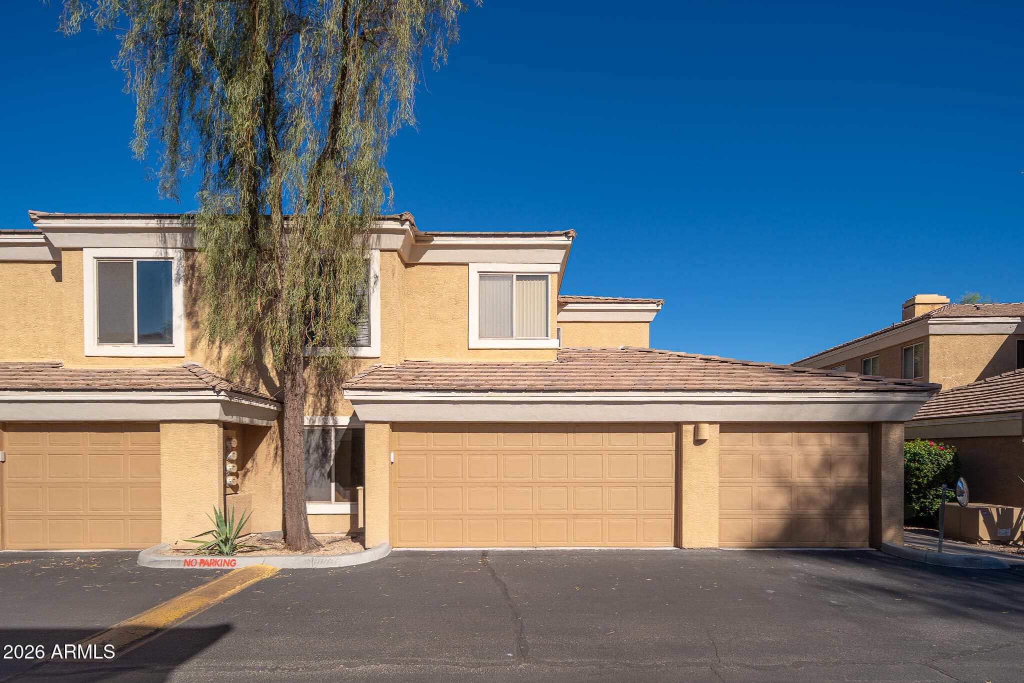 1411 E Orangewood Avenue 127 — photo 4