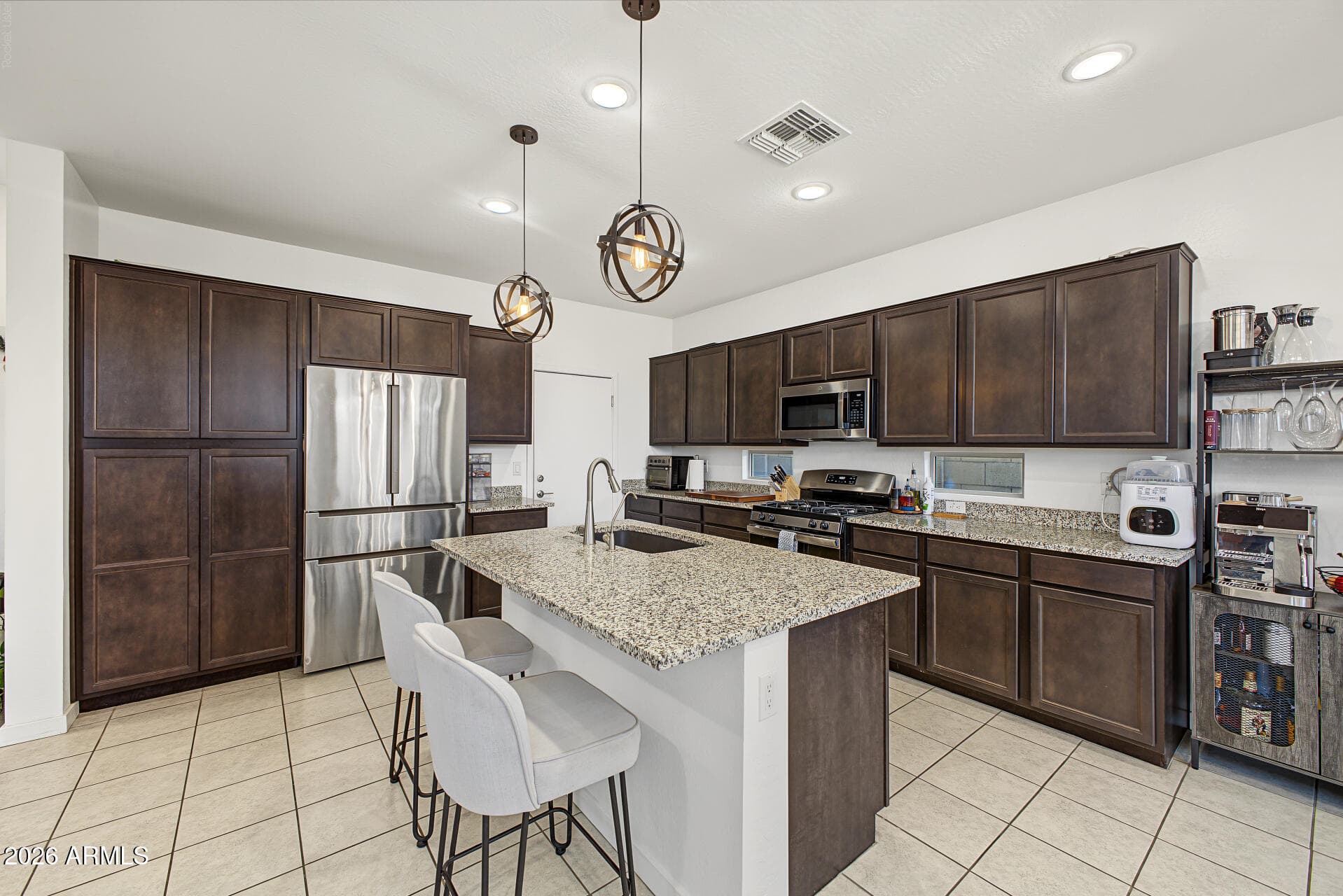 2873 S Central Drive — photo 3